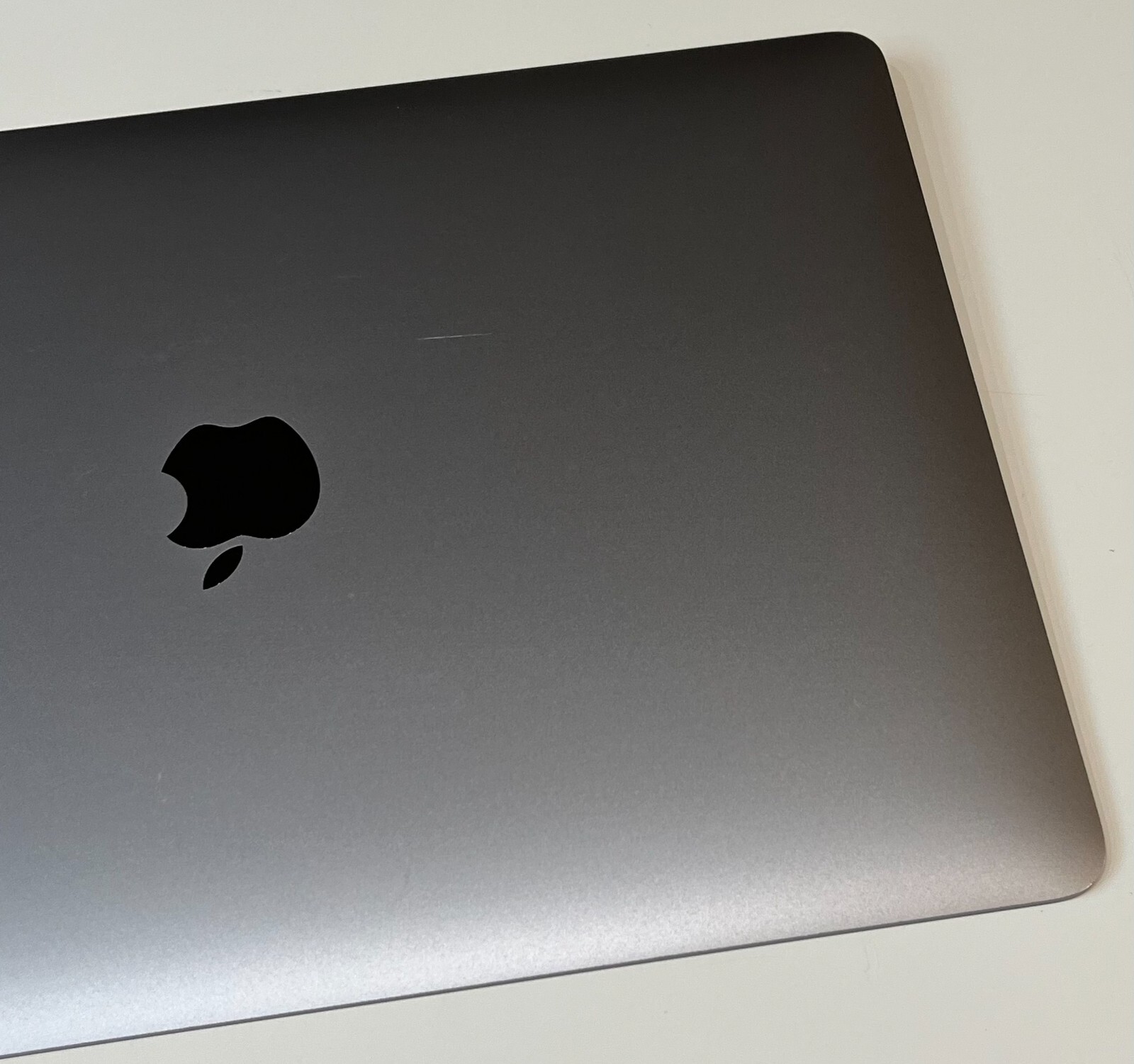 MacBook Air A2179 2020 13.3″ LCD Display Assembly Gray 661-15389 Grade B #906