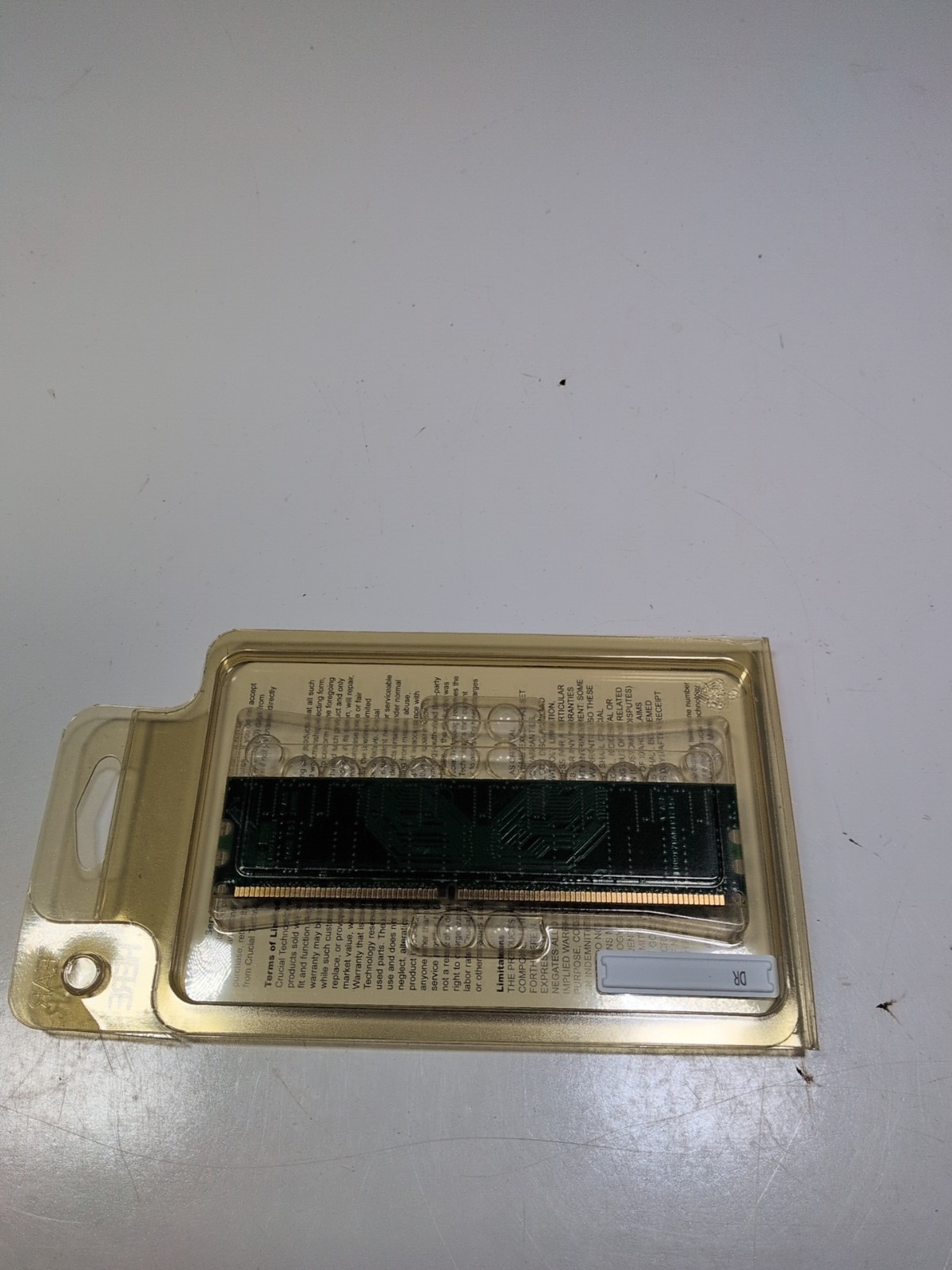 Crucial 512MB – DDR – 266MHz – CL2.5 / CT6464Z265 NOS