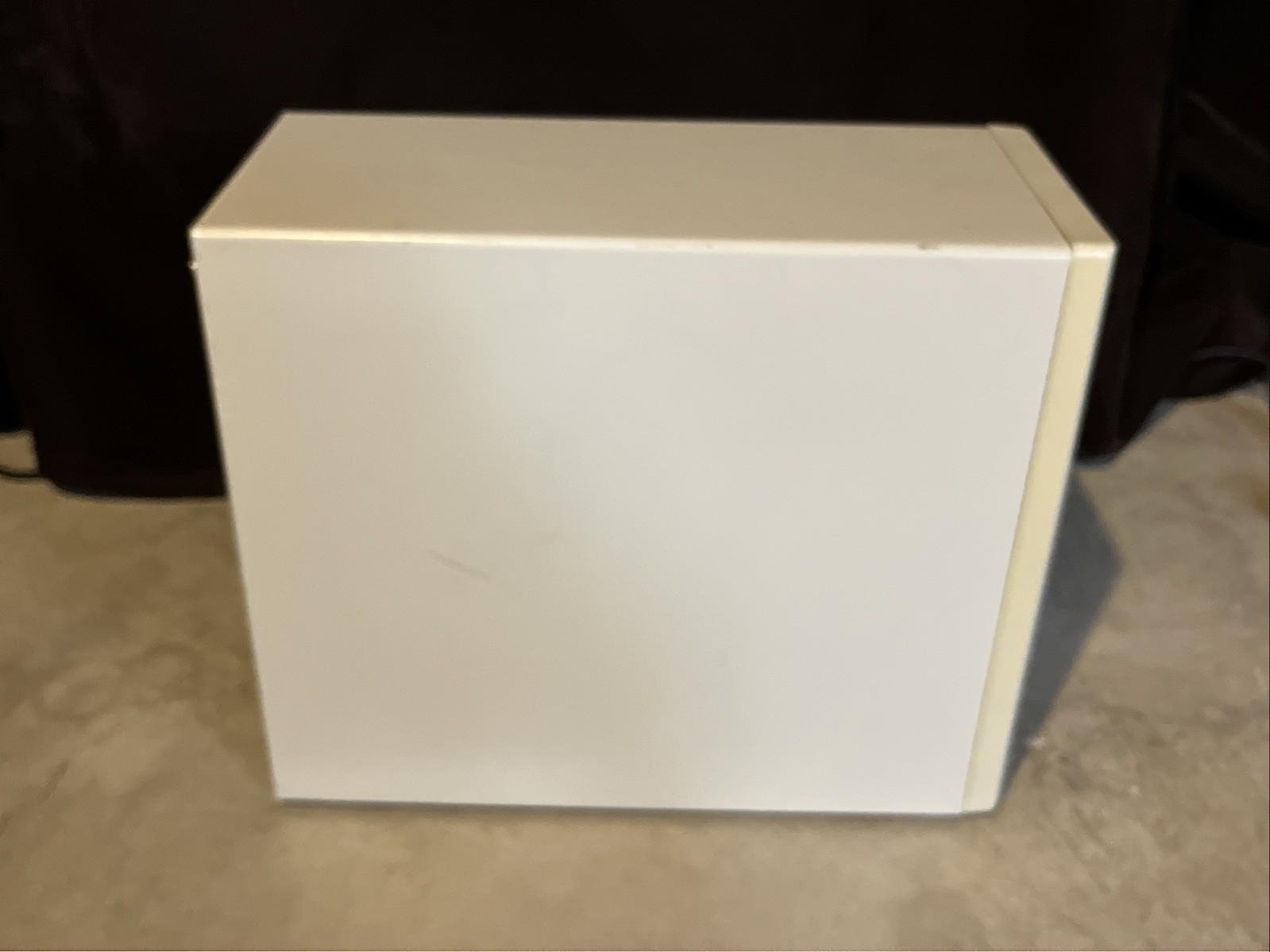 Baby AT Mini Tower PC Case with Power, Floppy & CDRW; Good Feet