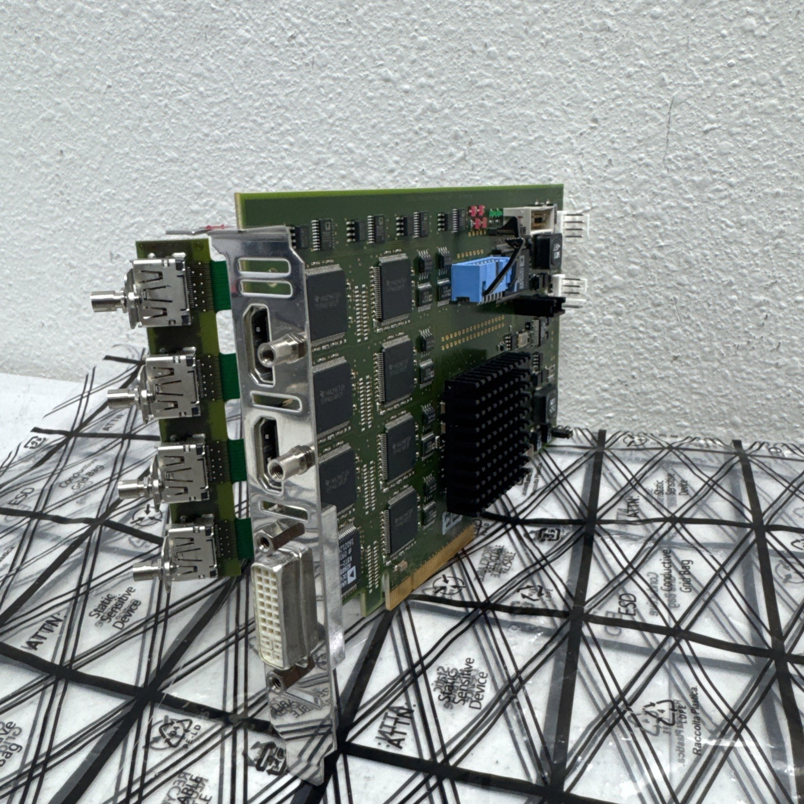 LXCO Technologies AG-Germany MDI -2-A 9Ch MDI-3A-9Ch 001G HDMI PORTS CARD