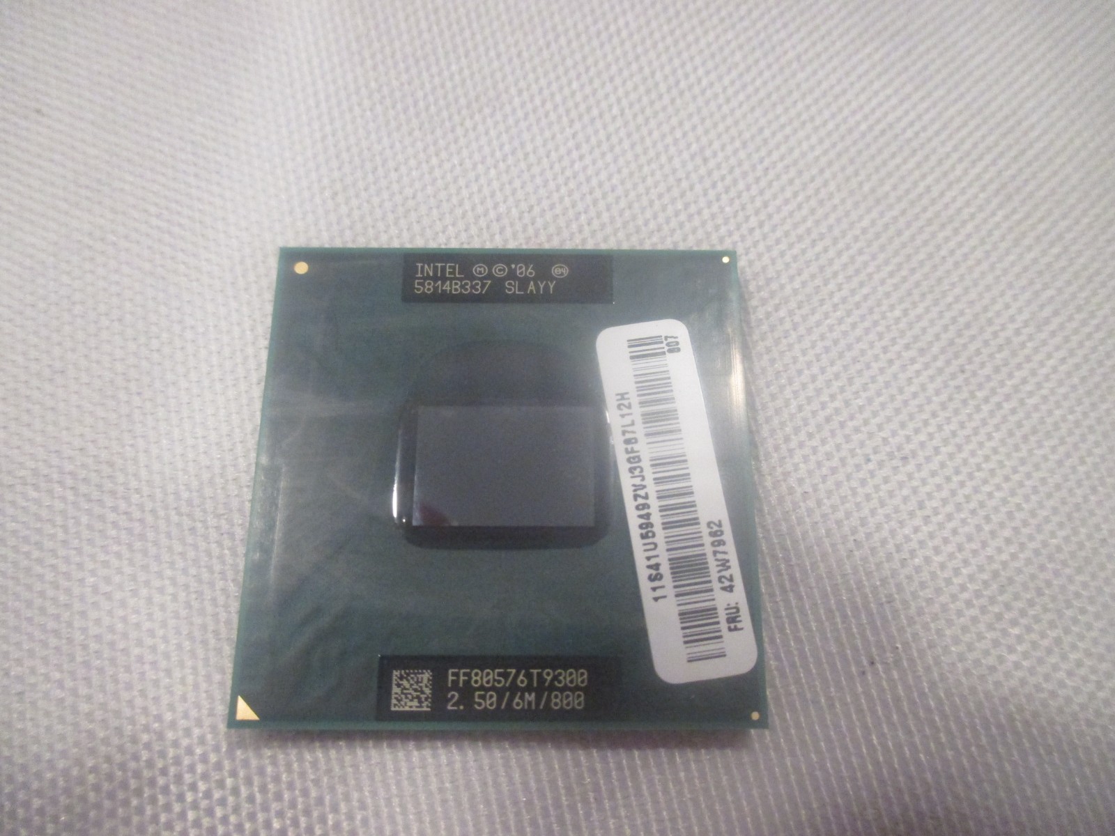 Intel Core 2 Duo Mobile T9300 SLAQG SLAYY 2.5 GHZ 6MB 800MHZ CPU Processor