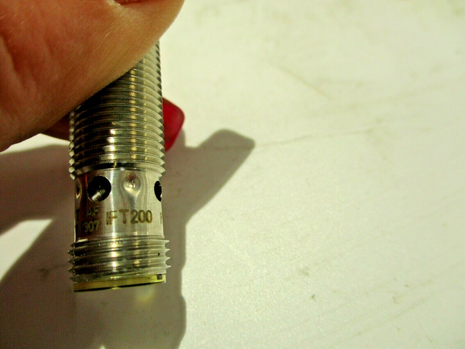NEW IFM FT200 INDUCTIVE PROXIMITY SENSOR GERMANY
