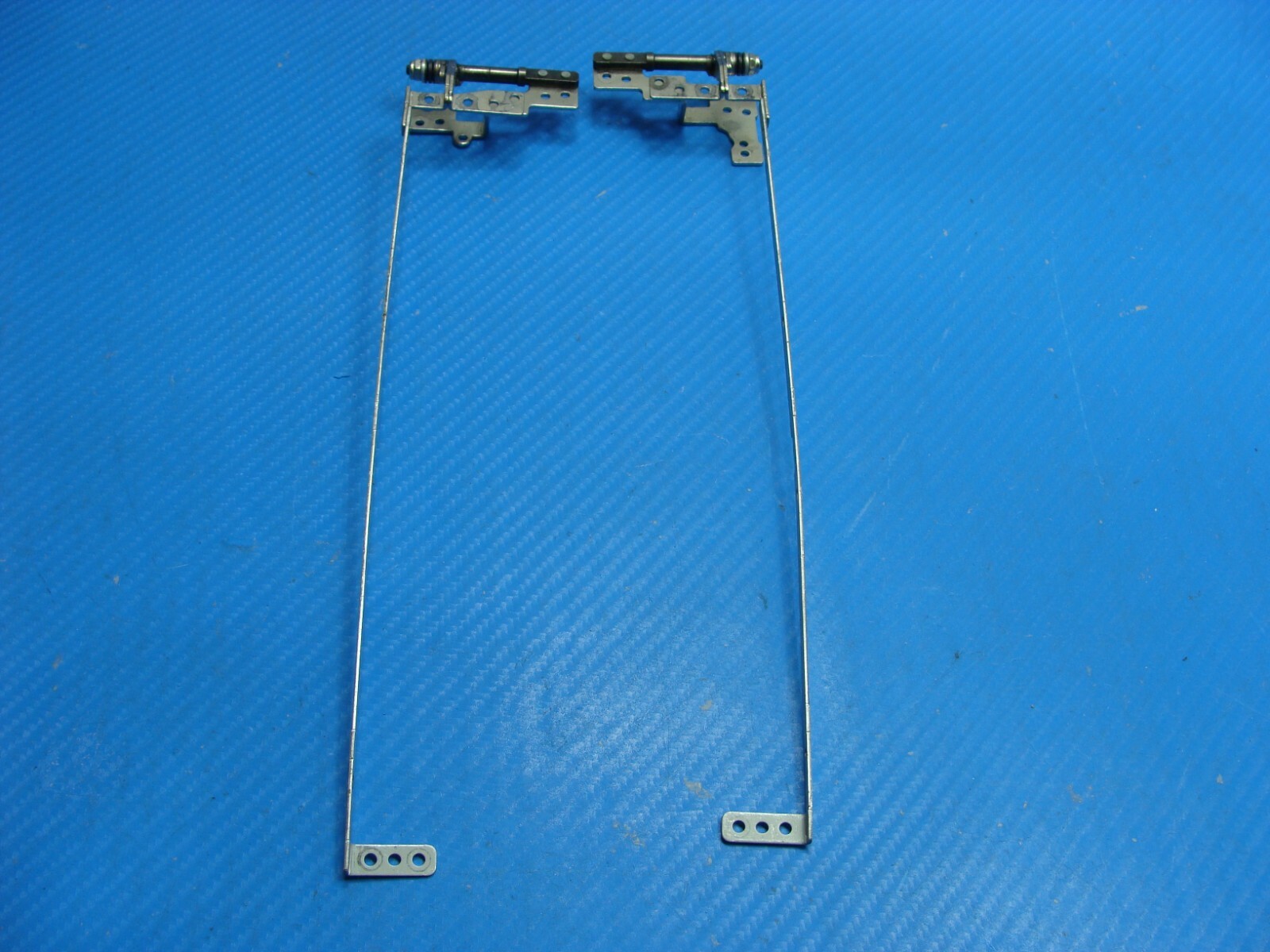 Sager Clevo NP9150 15.6″ Genuine Left & Right Hinge Set Hinges