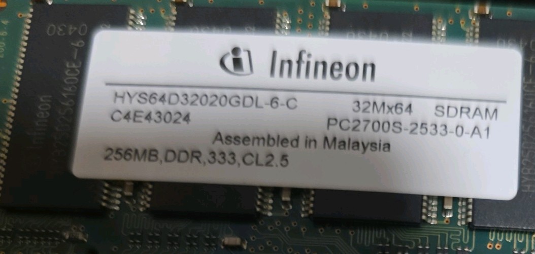 2X Infineon 256MB DDR 333 CL2.5 HYS64D32020GDL-6-C PC2700S-2533-0-A1