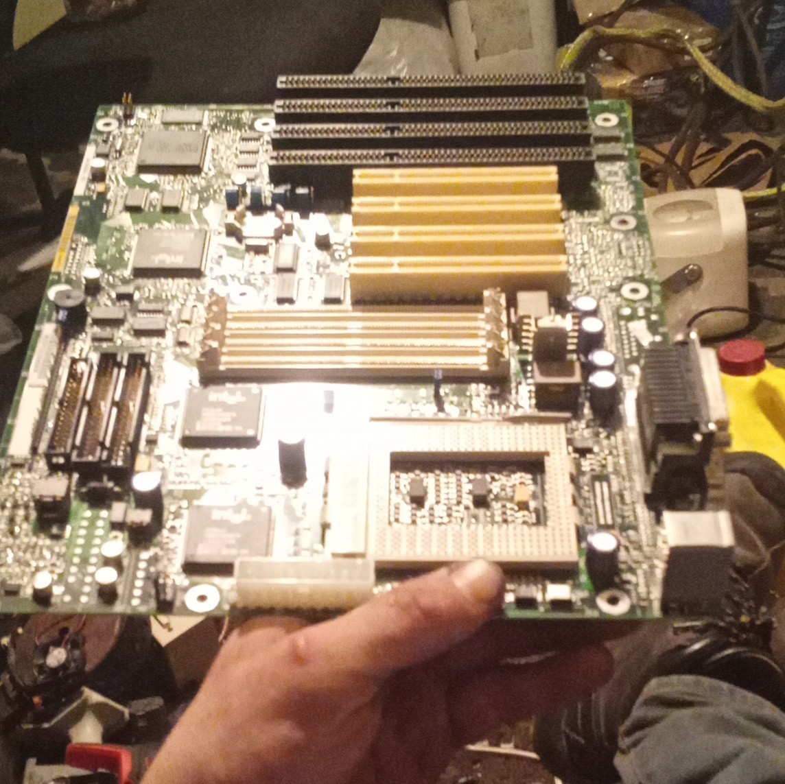 Retro Intel VS440FX Socket 8 Pentium Pro Motherboard 32MB FPM for Dimension XPS