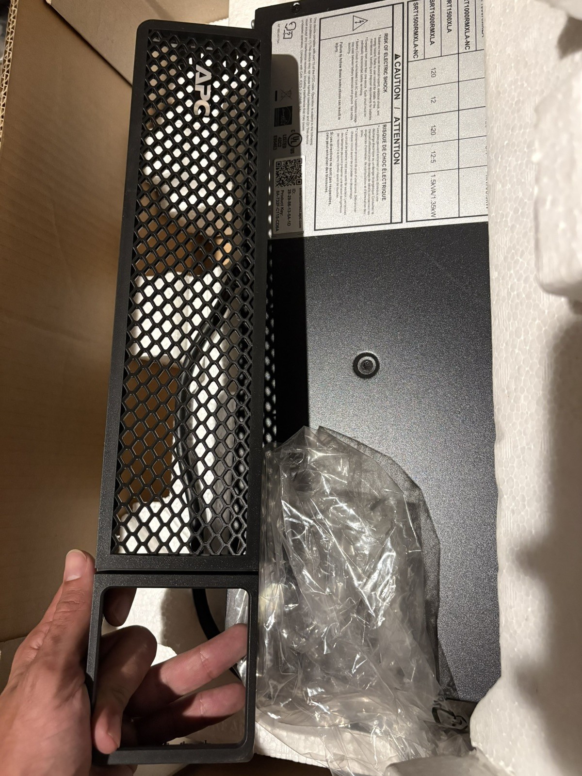APC-New-SRT1500RMXLA _ SCHNEIDER ELECTRIC APC SMART-UPS ON-LINE 1500V