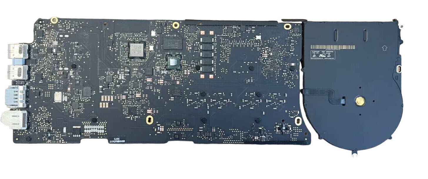 Apple Macbook Pro 13″ (2015) A1502 i5 i7 8GB to 16GB Logic Board 820-4924-A