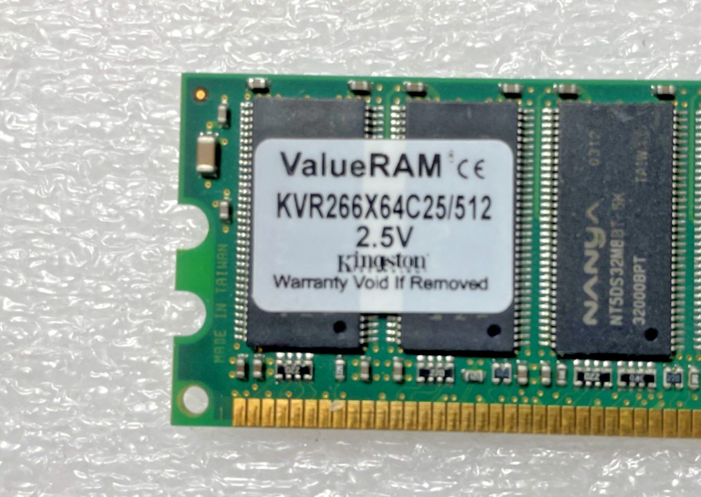 KVR 266X64C25/512 SDRAM 9932069-003.A00 512 MB DIMM 266 MHz