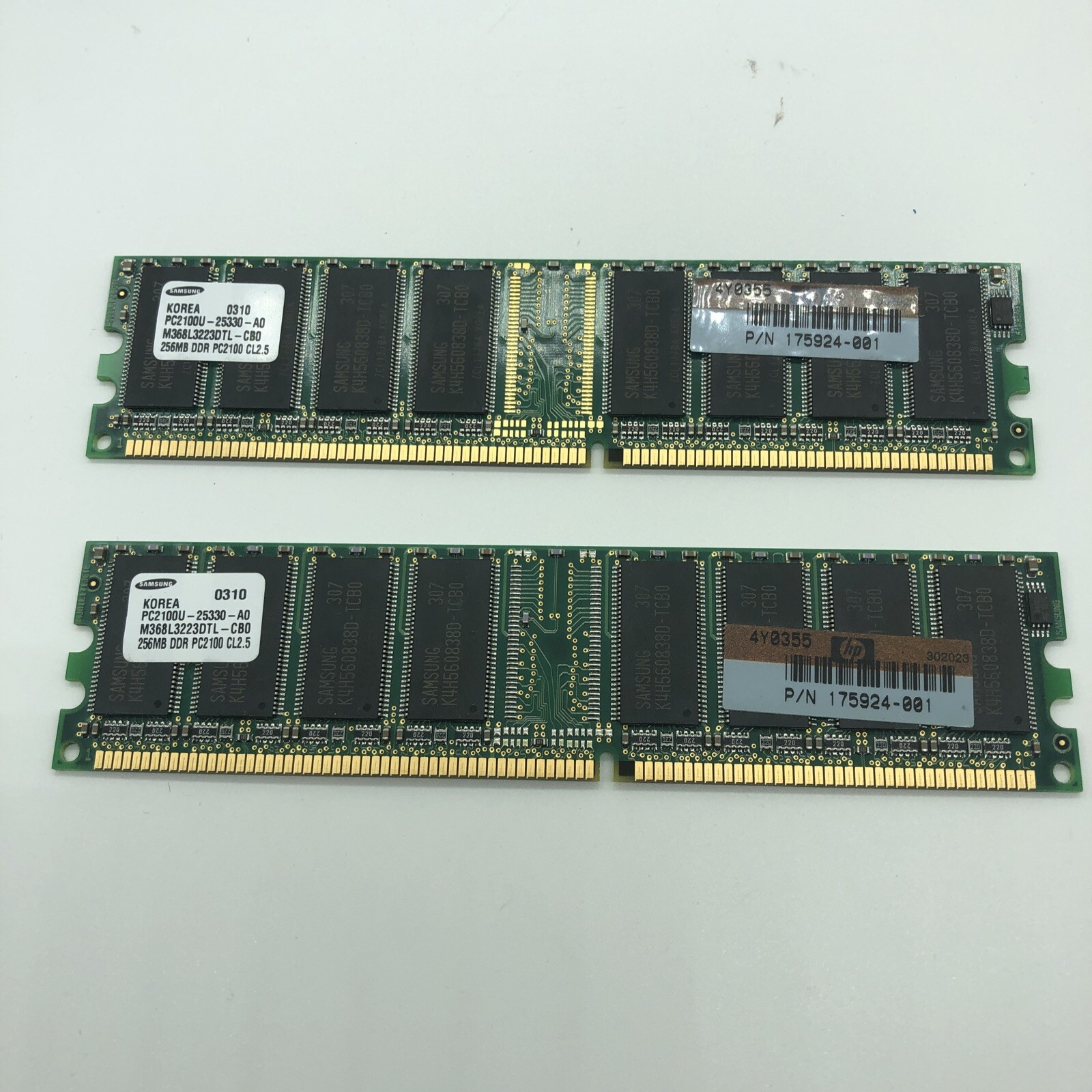 NEW 2 pcs of 256MB DDR 512MB SDRAM PC2100 266 CL2.5 Samsung Kingston HP # 175924