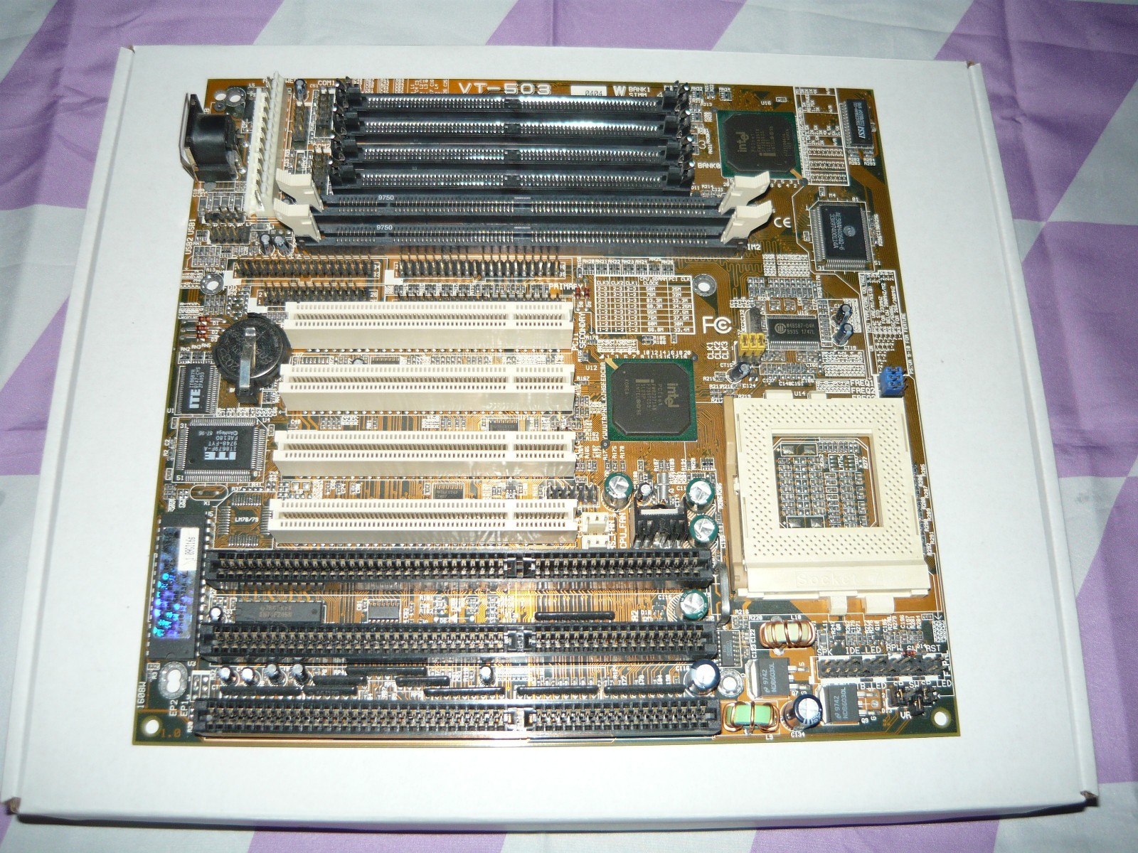 Vintage FIC VT-503 Socket 7 Pentium Motherboard Used Good
