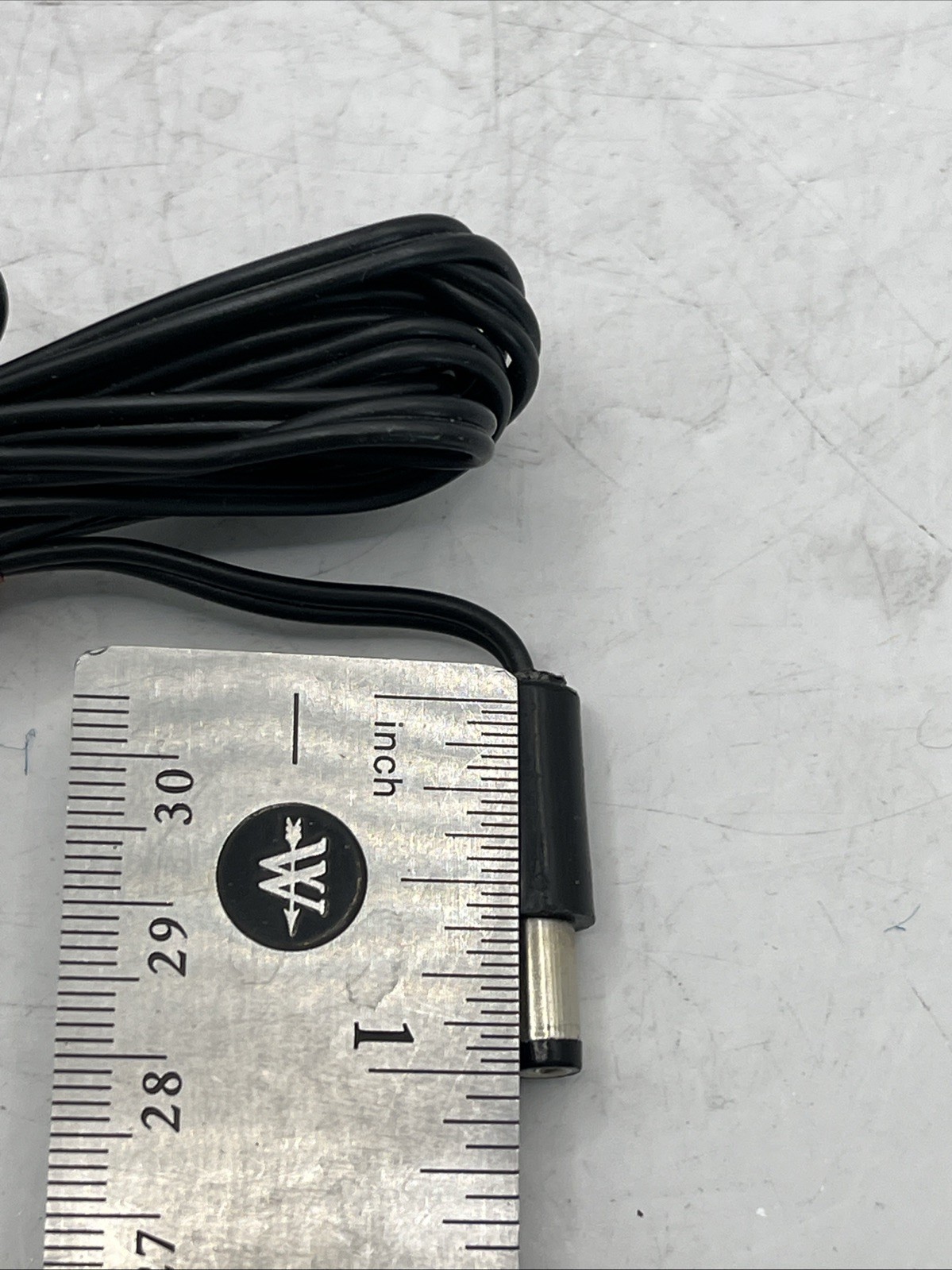 REALTONE power Supply 120V 60hz 3w Model 229-J 200ma Vintage