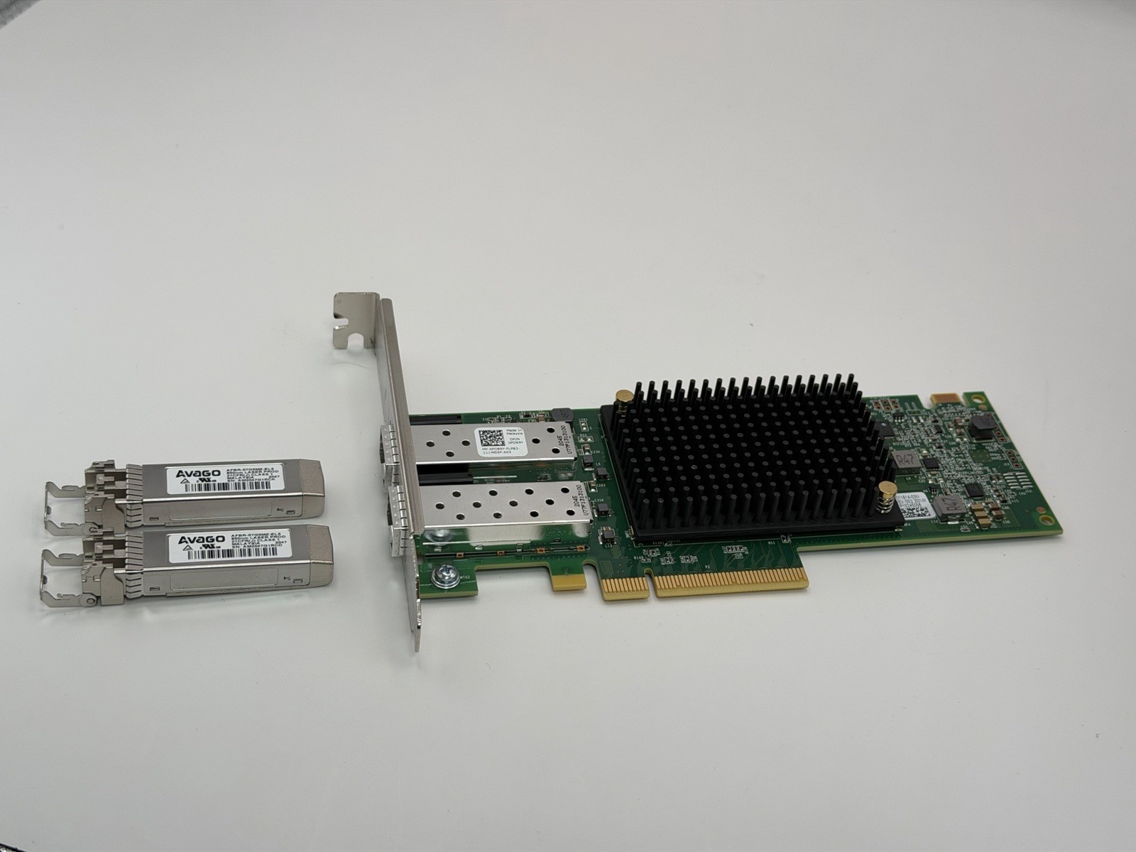 DELL EMULEX LPE35002 32GB DUAL-PORT HOST BUS ADAPTER – PD89Y