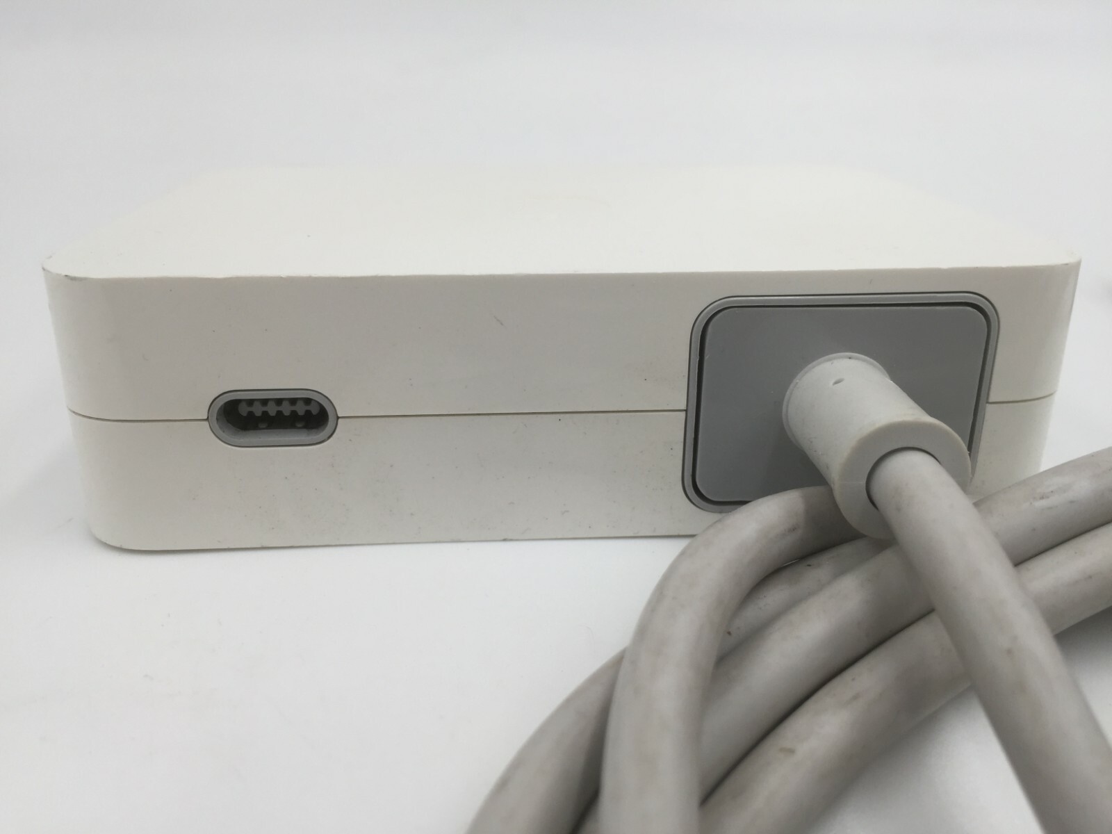 GENUINE Apple OEM A1096 Cinema Display Power Adapter 65W w/ Cord