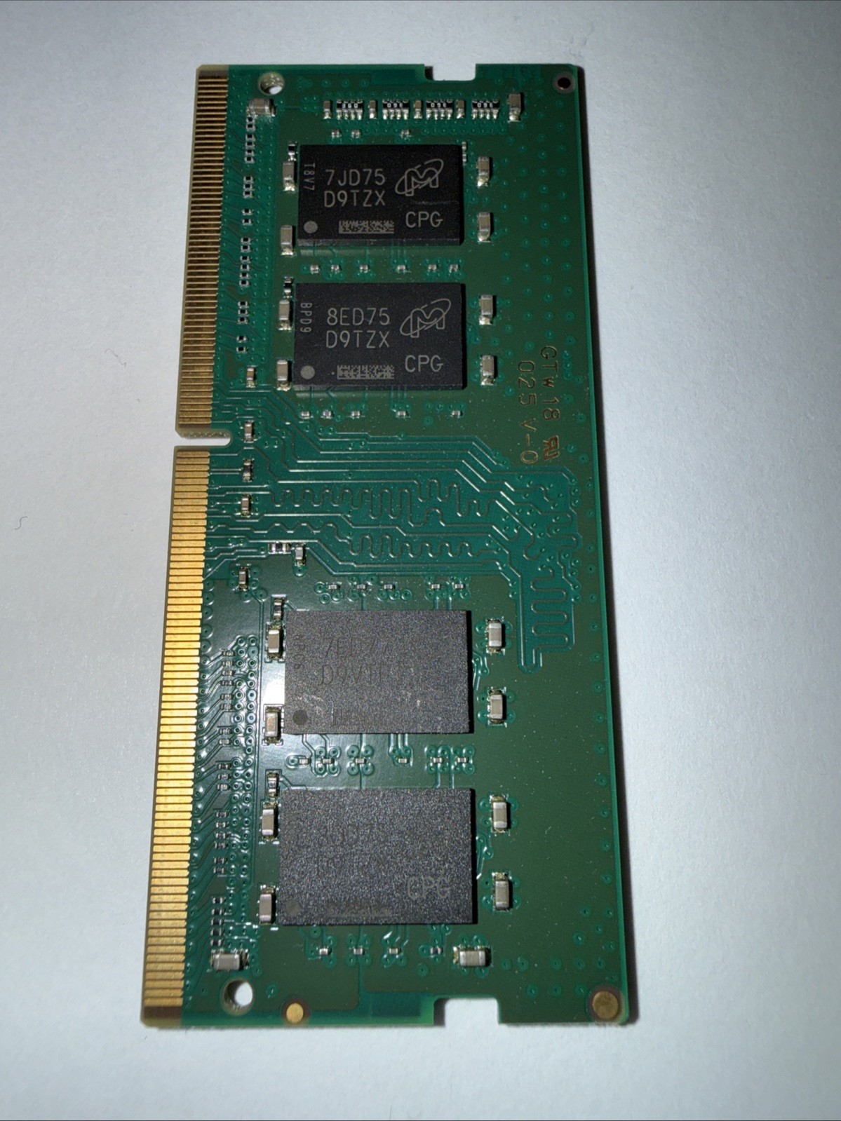Crucial SODIMM 8GB (1x8GB) RAM DDR4 2666MHz CT8G4SFRA266