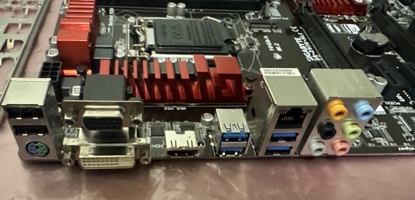 Gigabyte GA-Z97X-SLI LGA1150 ATX Motherboard DDR3 M.2 NVMe TESTED AND WORKING