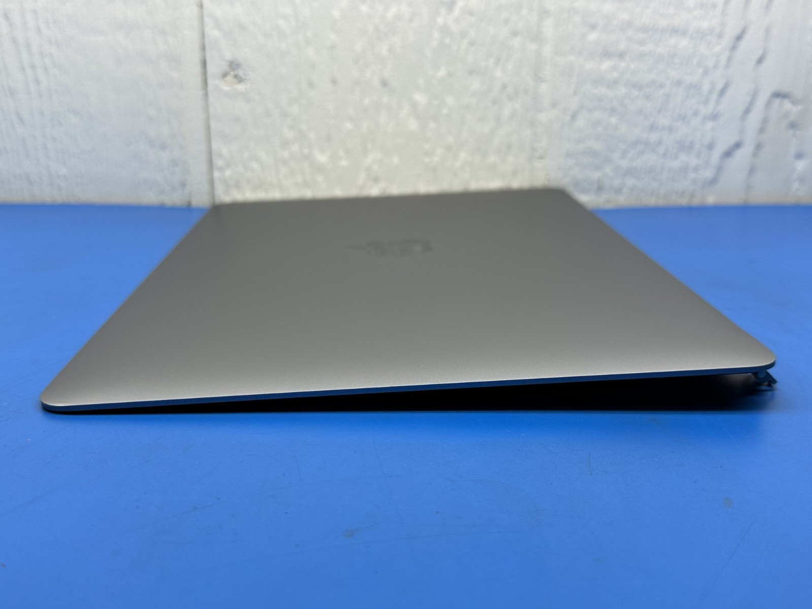 A2338 LCD Screen Display MacBook Pro 13″ M1 2020 M2 2022 Gray – Grade C