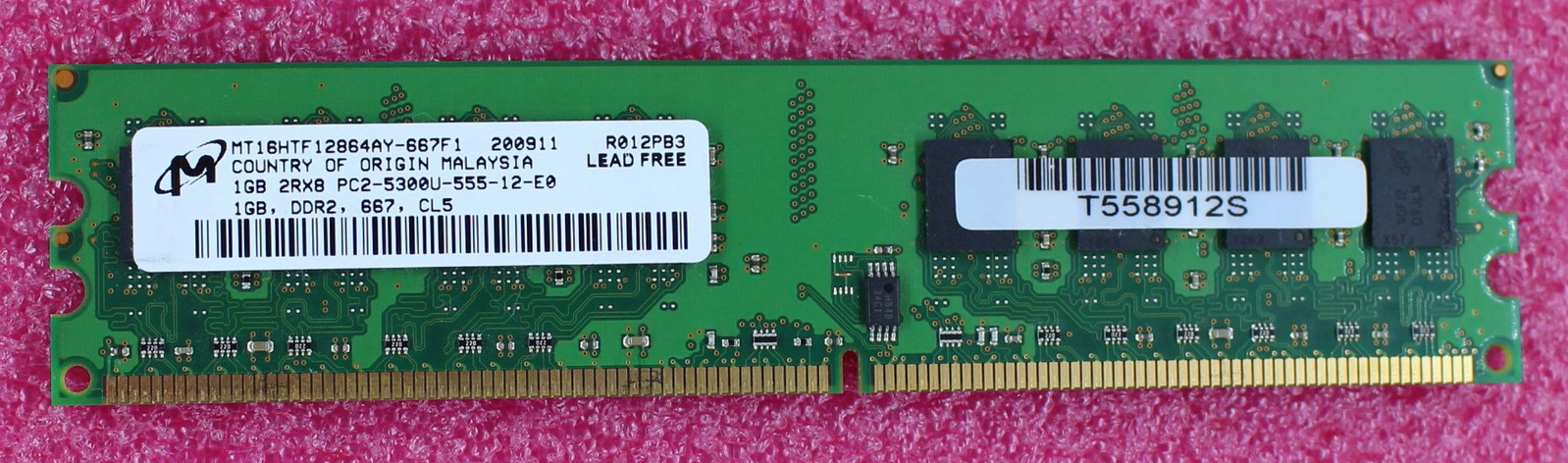 MT16HTF12864AY-667F1 – Micron 1GB 2Rx8 PC2-5300U Memory
