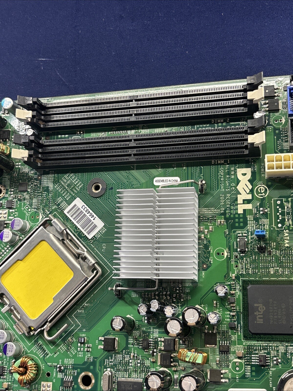 Dell REV A01 CN-0MM599-13740-75M-07U6 Motherboard + Unknown CPU