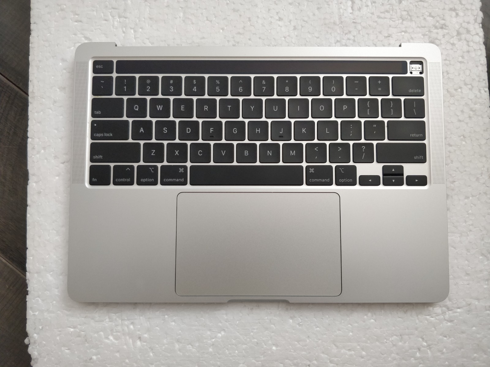 Apple macbook Pro 13, 2020. A2289 , 2TB port,Keyboard,Touchpad Asbly, Silver