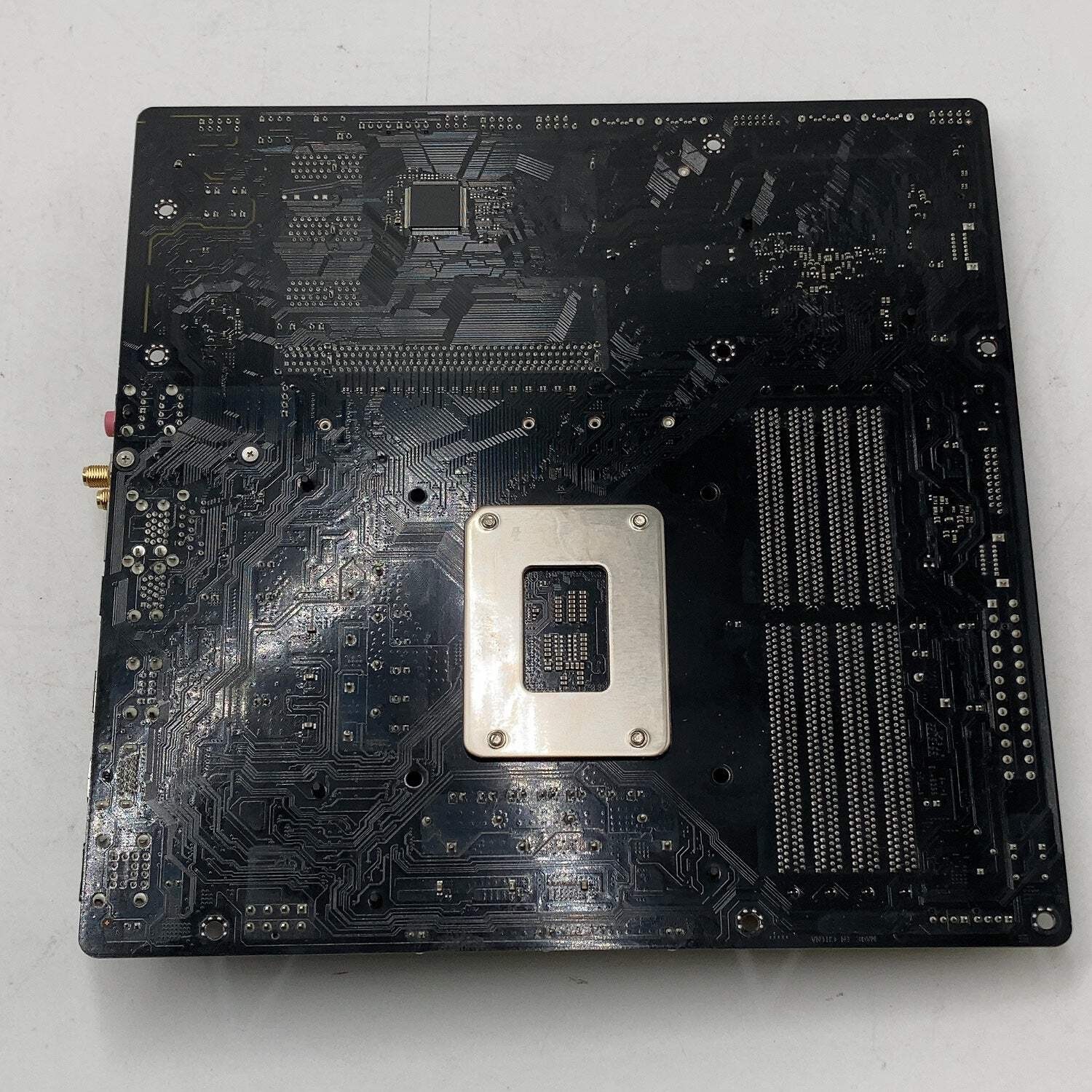 AsRock B660M-C LGA 1700 Intel Core i7-12700F 12 Core 2.10GHz microATX