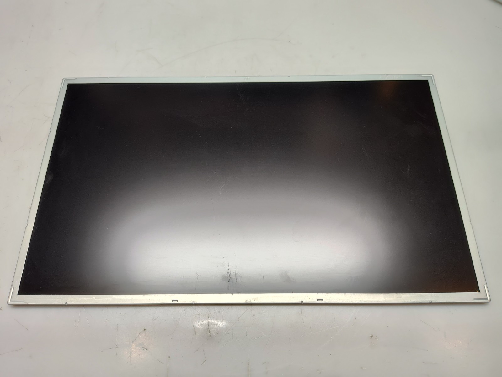 LG 23″ LM230WF3 (SL)(E1) 1920 X 1080 LCD Panel Display Screen Lenovo FRU 03T6477