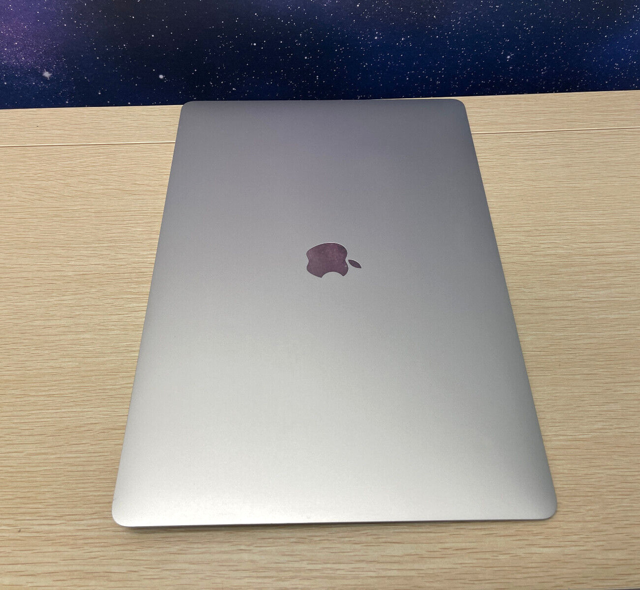 Original Apple Macbook Pro 15″ A1990 2018 2019 LCD Display Assembly Silver – B