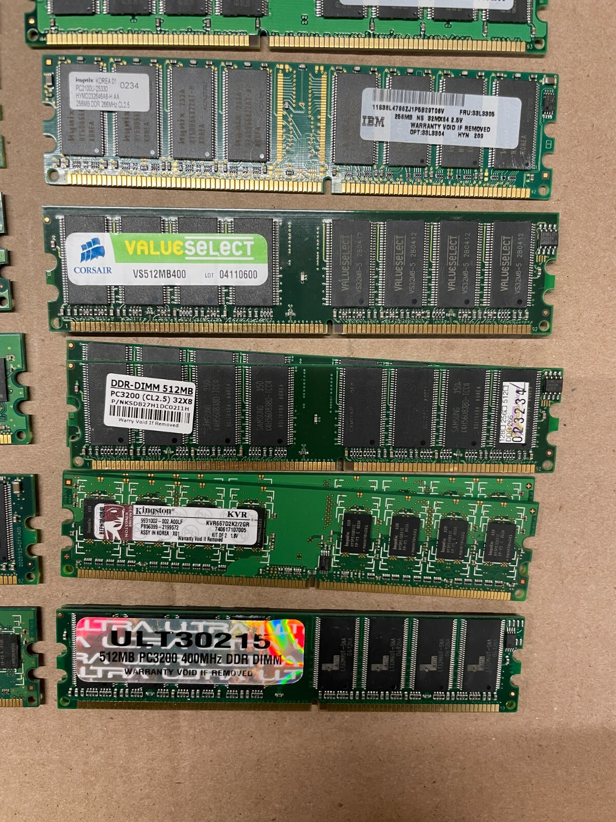 Computer Ram Lot – Various types – See Description – 24 Chips total