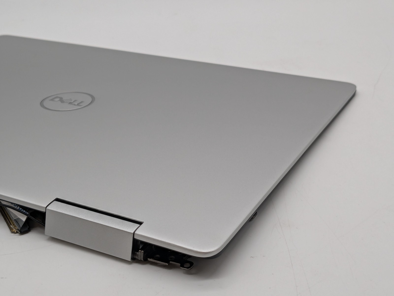 Dell Inspiron 13 7386 2-in-1 13.3″ FHD LCD Display Touchscreen Assembly W8Y53