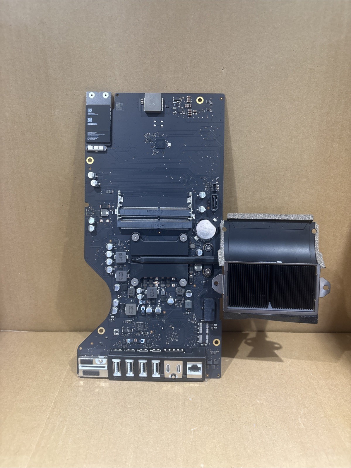 Apple iMac A1418 2017 Logic Board 820-00629 i5 7th Gen WiFi Tested OEM