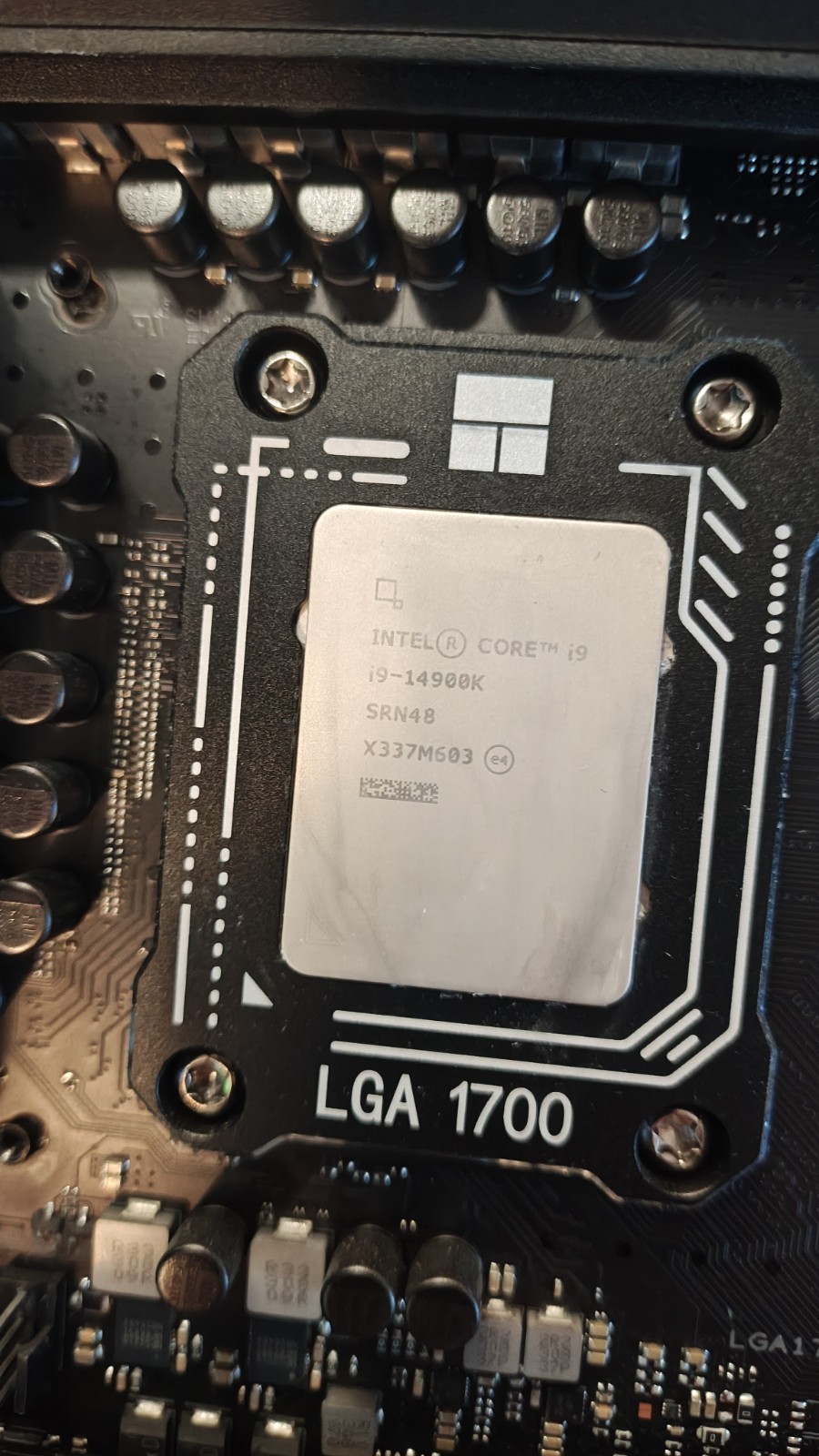 Intel I9-14900k and ASUS ROG Strix Z790-E Gaming WiFi CPU Motherboard Combo