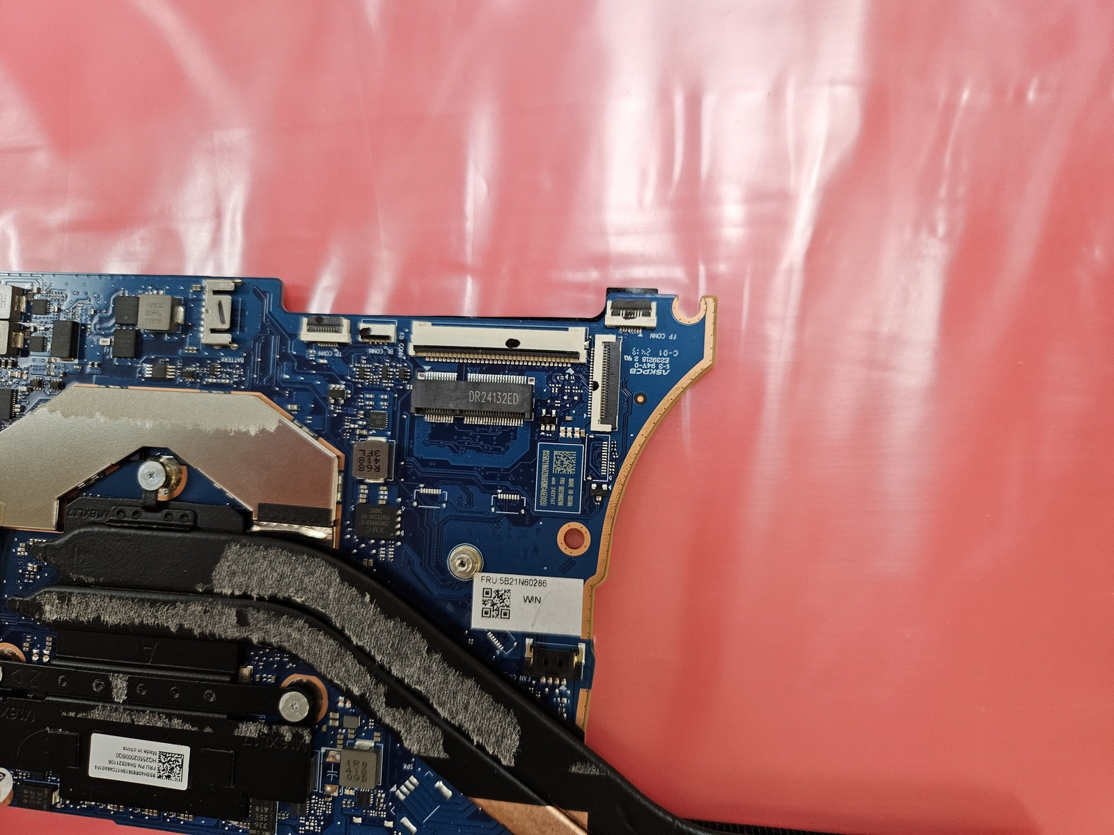 Lenovo Yoga 7 2-in-1 14AHP9 AMD Ryzen 7 8840HS 16GB Motherboard 5B21N60286