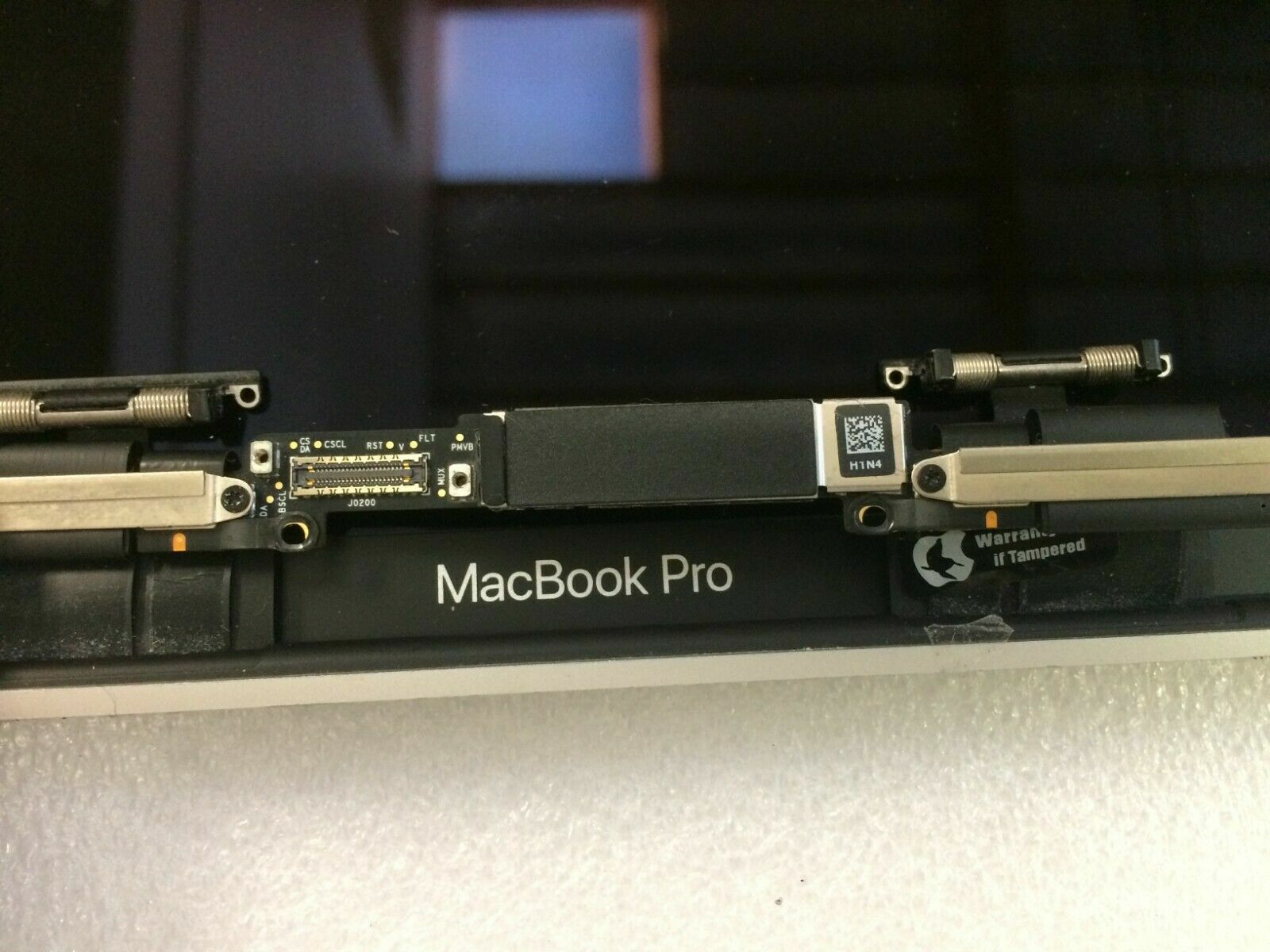 Macbook Pro Retina 15 A1990 SPACE GRAY LCD Assembly screen 2018 2019 A- READ