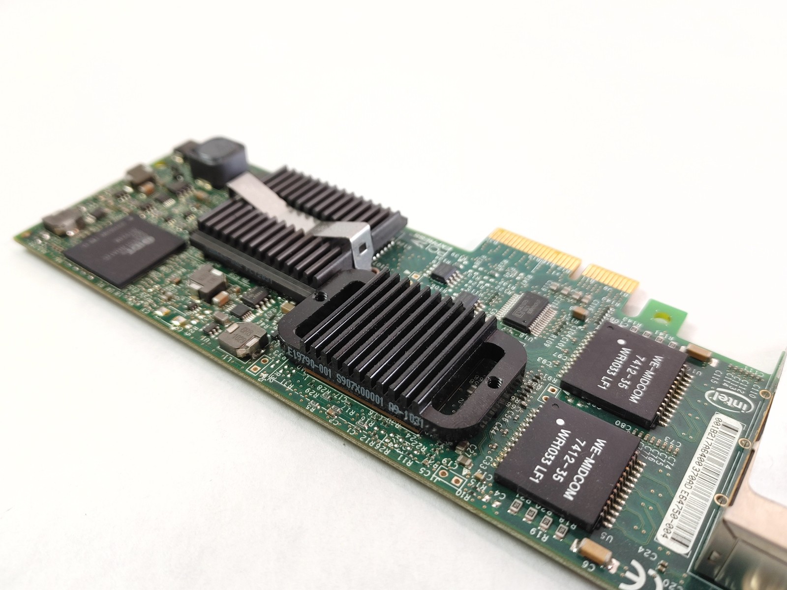 Intel PRO/1000 ET PCI-Express x4 Gigabit Ethernet Server Adapter E64750-004