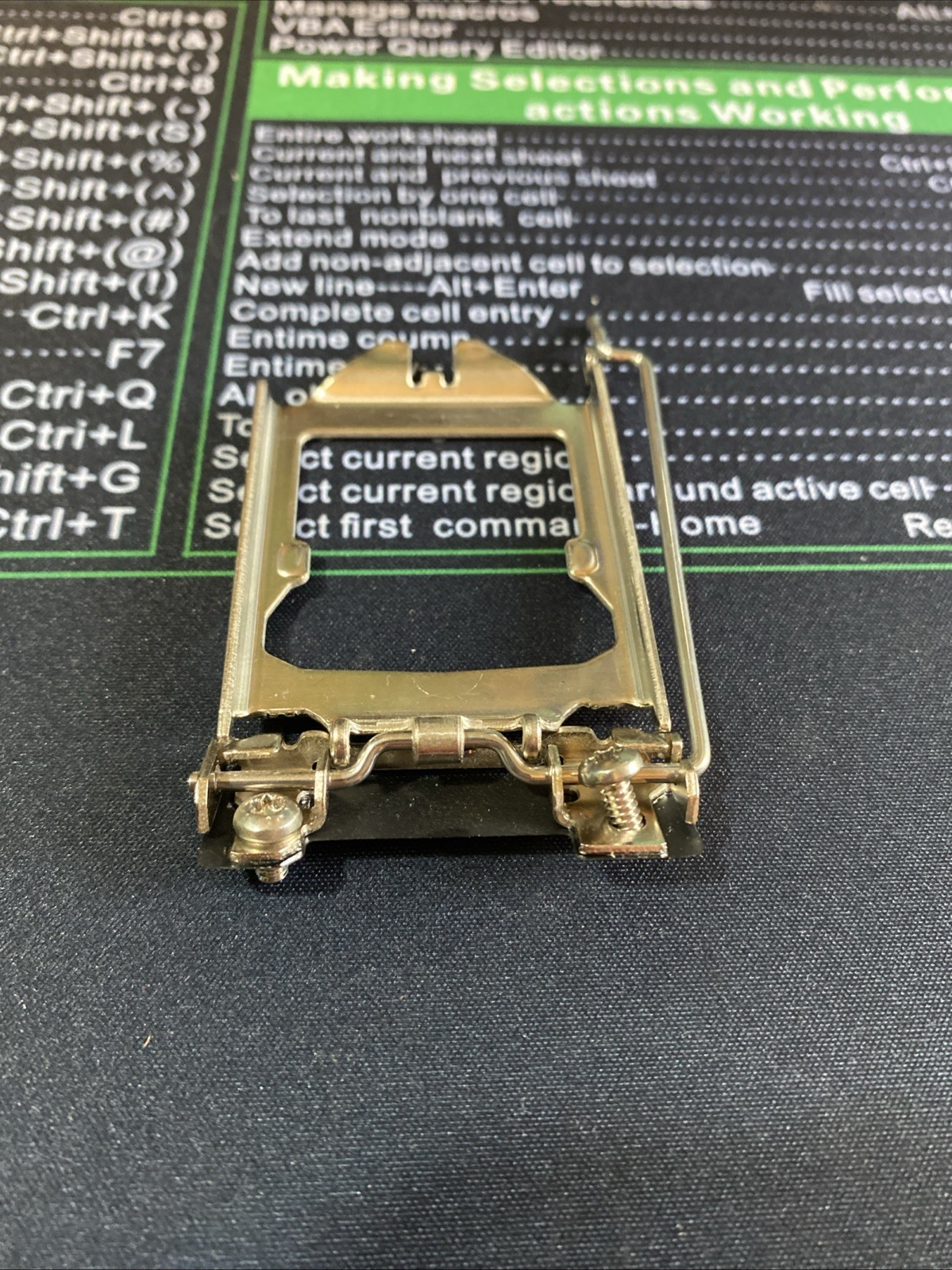 LOTES 115XLM 20154B CPU shackle Holder