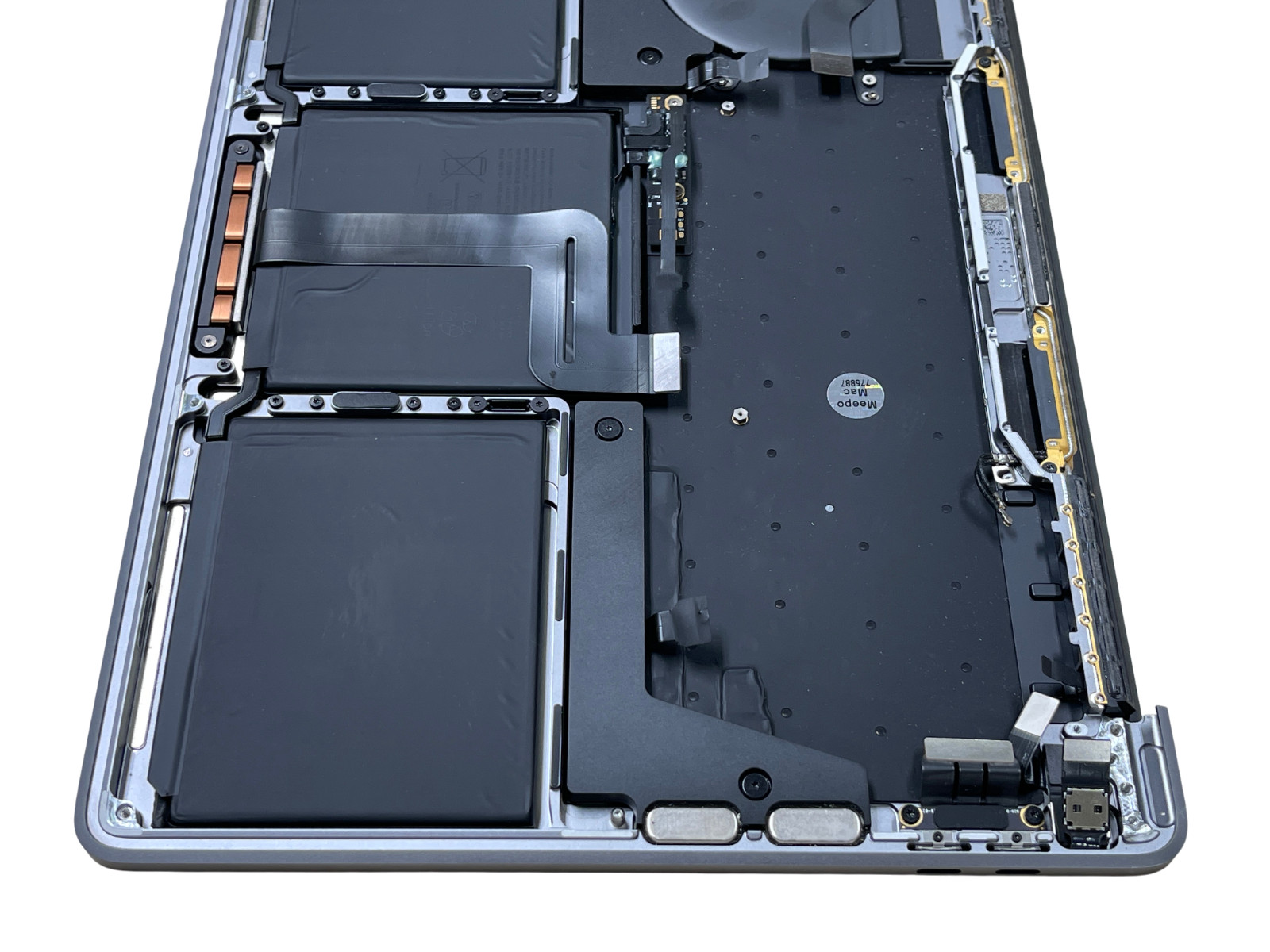 Genuine Macbook Pro 13″ A2159 2019 Top Case Palmrest Keyboard Battery – Gray A