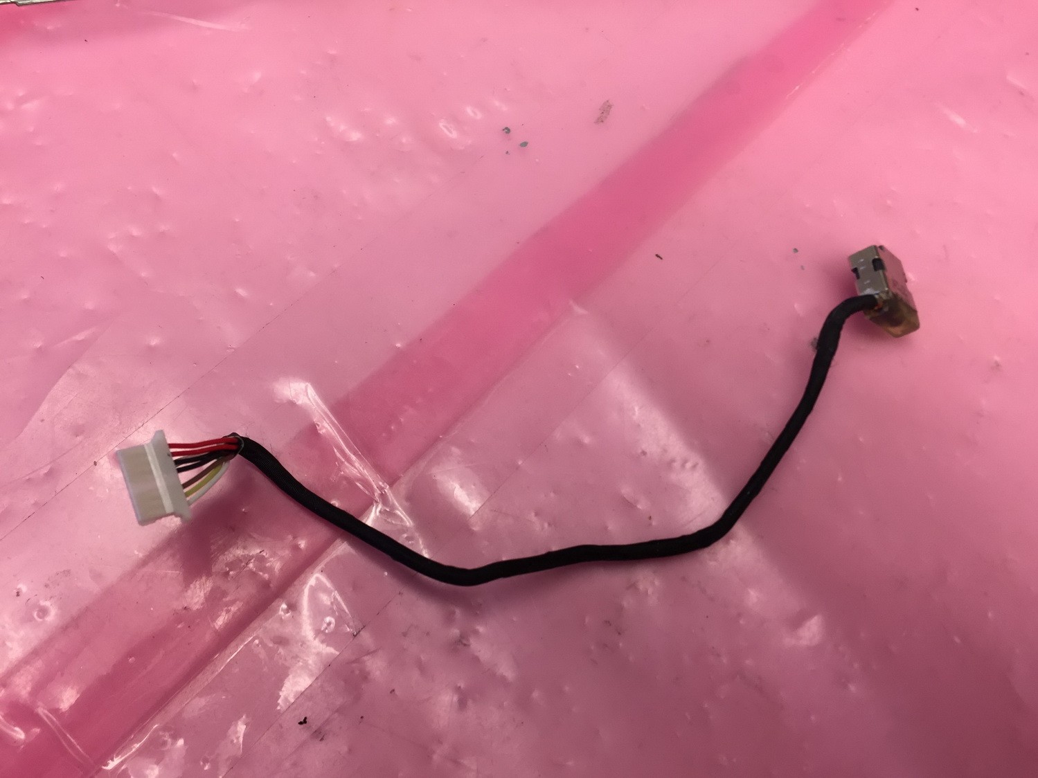 Genuine HP 17-AK Series 17.3″ Laptop DC DC-IN Power Jack w/ Cable