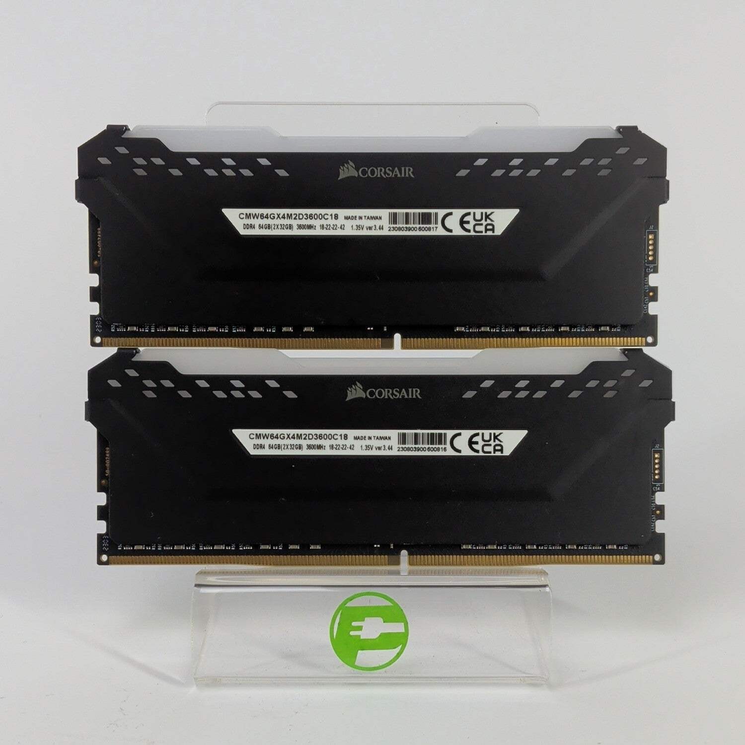 Corsair Vengeance RGB Pro 64GB (2x32GB) RAM DDR4 3600MHz CMW64GX4M2D3600C18