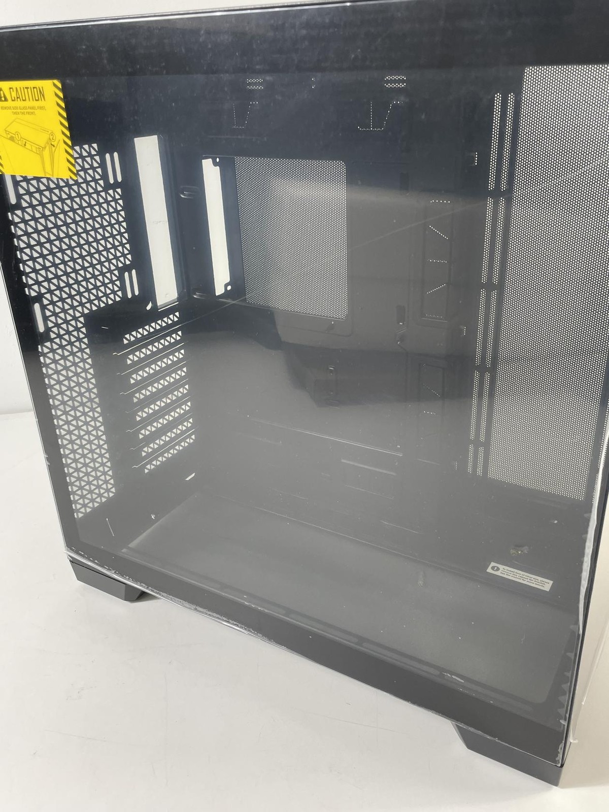 Antec C8 Wood, Fans not Included, Wooden Front Panel, PC Case PC1726929