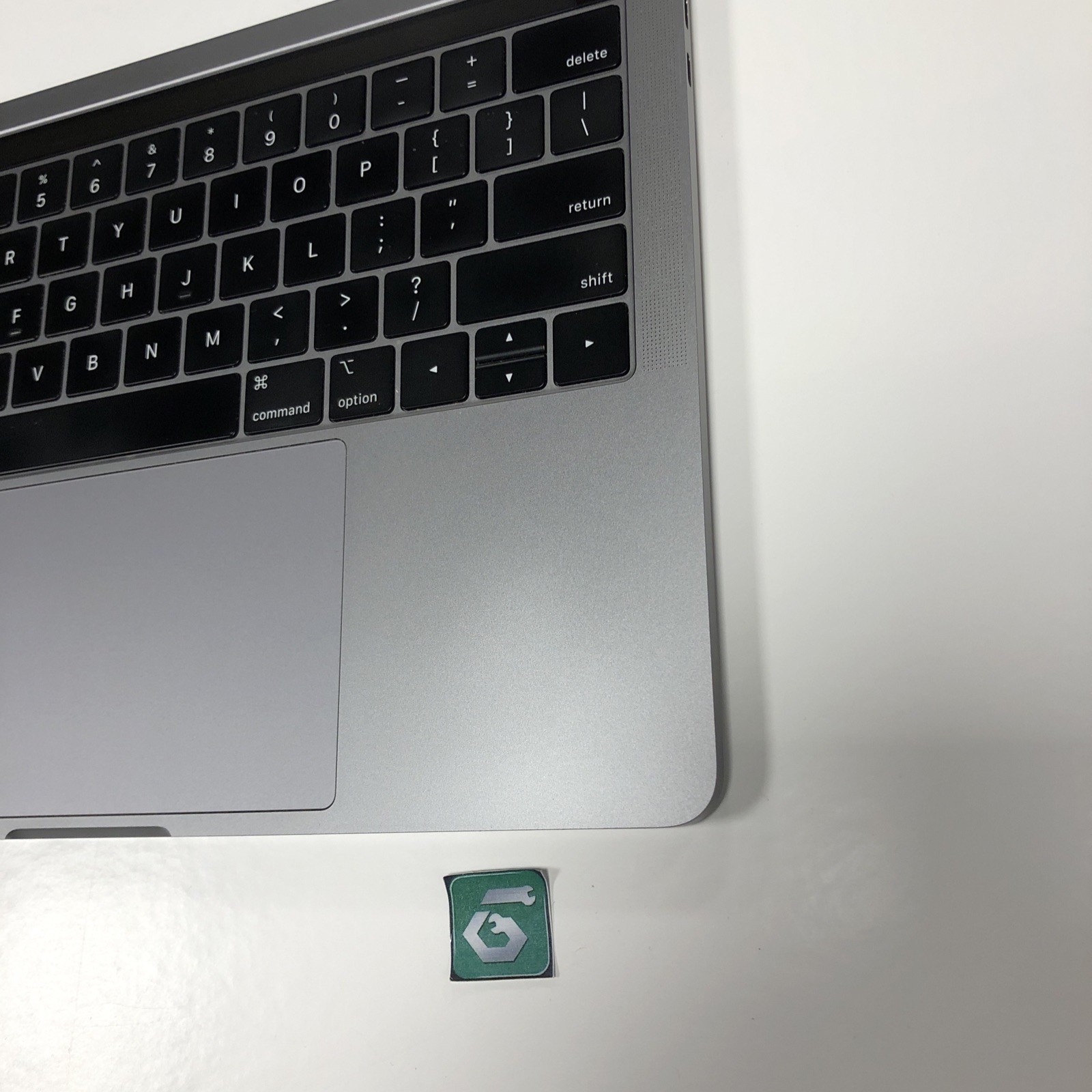 Apple MacBook Pro 13” Genuine OEM A1989 2018 Top Case Space Gray *B Grade*