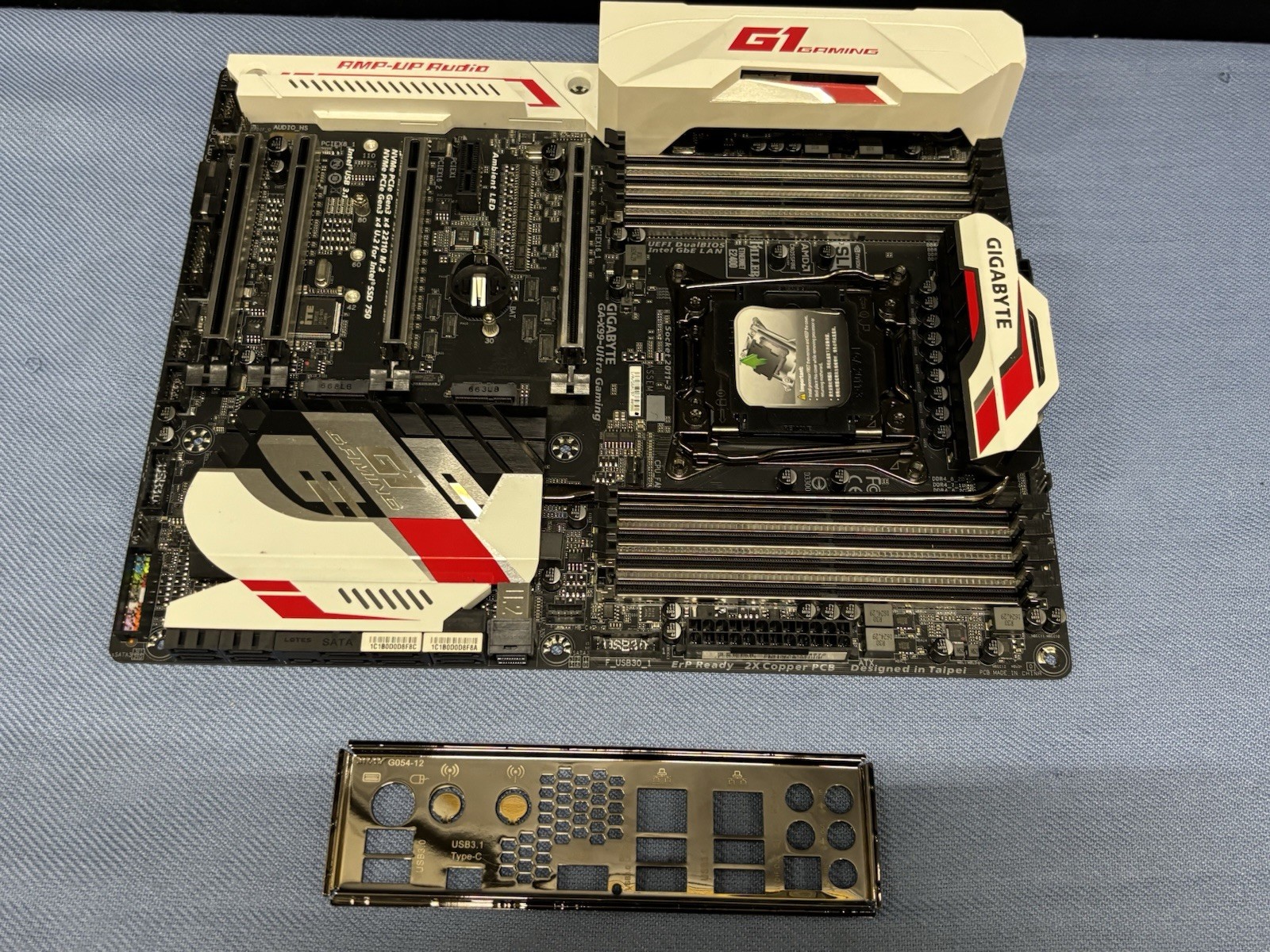 New GIGABYTE GA-X99-Ultra Gaming Logic Board Brand New Never Used