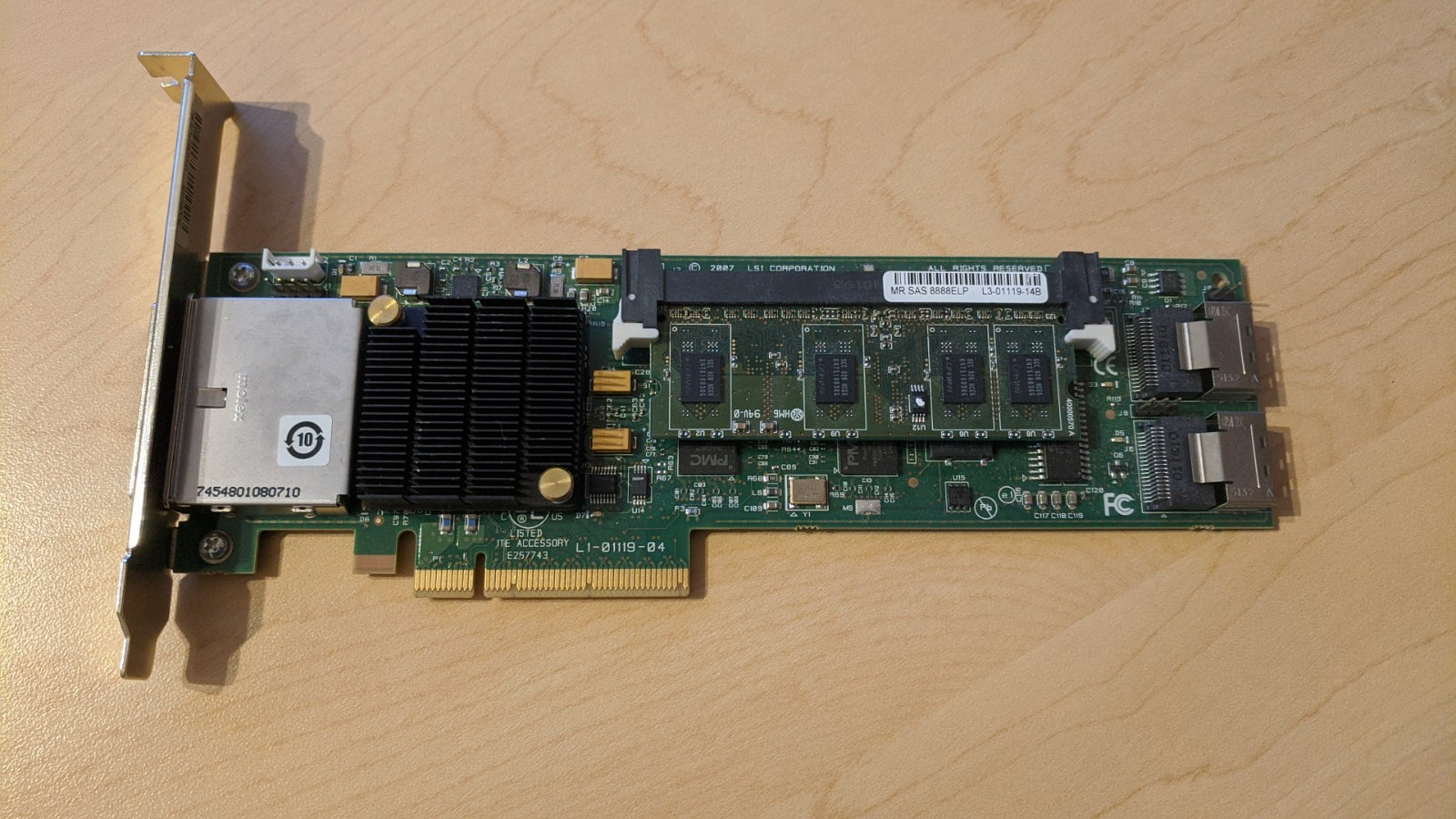 LSI MegaRaid SAS 8888ELP 8-Port PCI-Express RAID Storage Controller Card