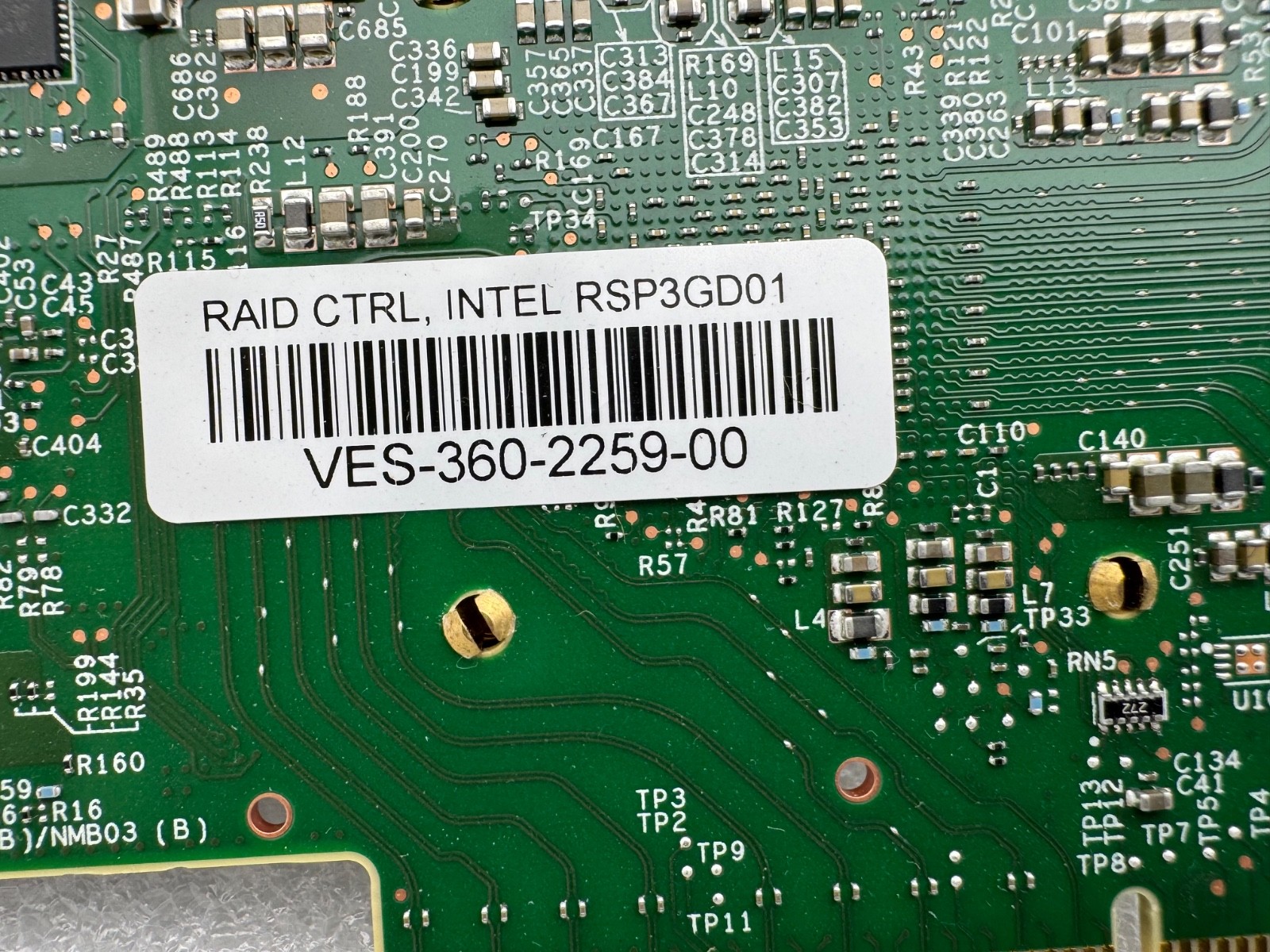 Intel RSP3GD016J Broadcom LSI 9400-16e SATA / SAS PCI-E x8 12Gbps Tri-Mode HBA
