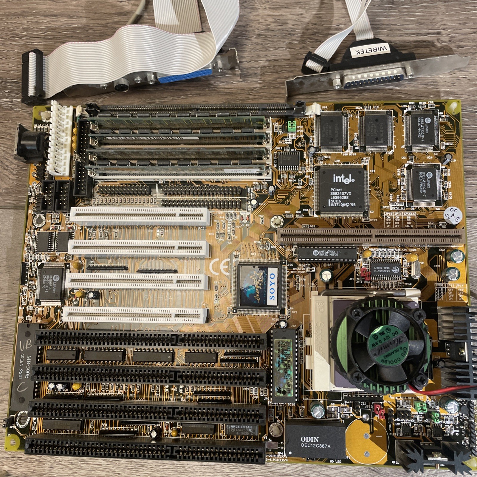 UNTESTED Gold SOYO SY-4SAW2 Intel 486 Motherboard Combo Trident Daytona 64T PCI