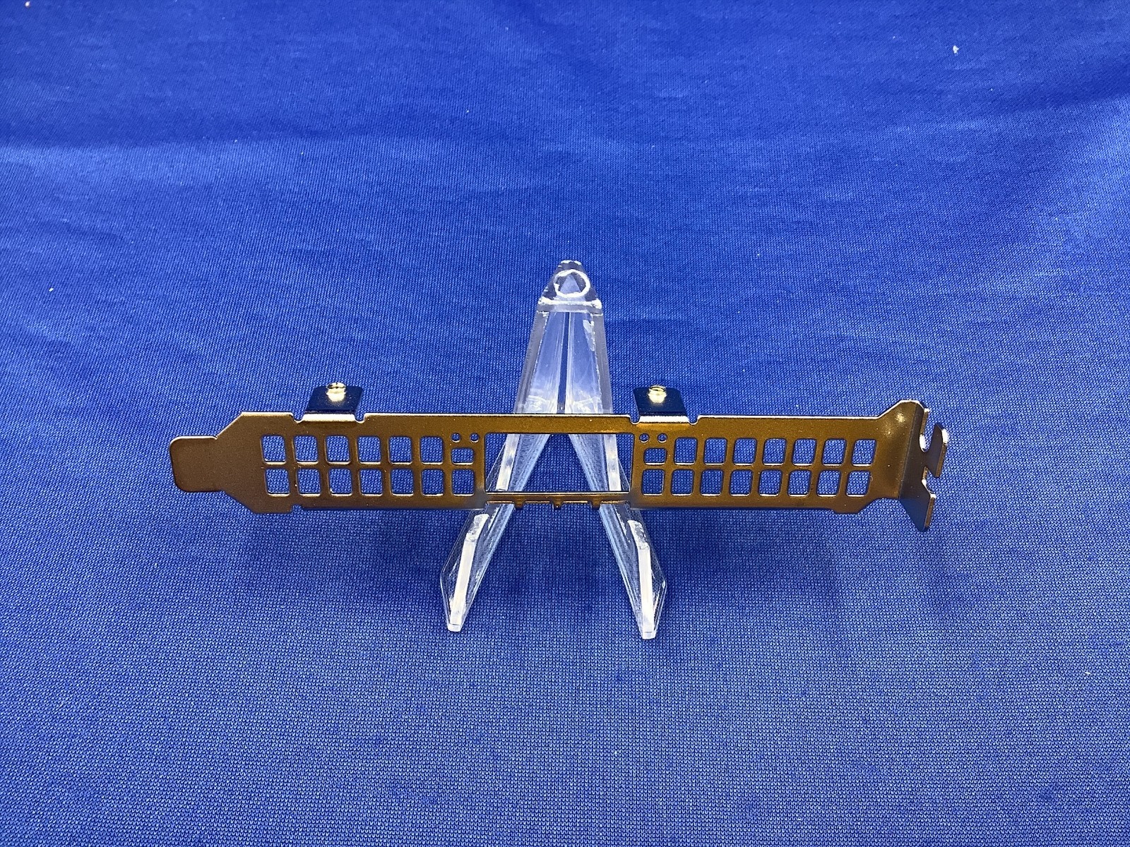 Full height bracket for MCX75310AAS-NEAT MCX75310AAS-HEAT CX-7 200G 400G NDR