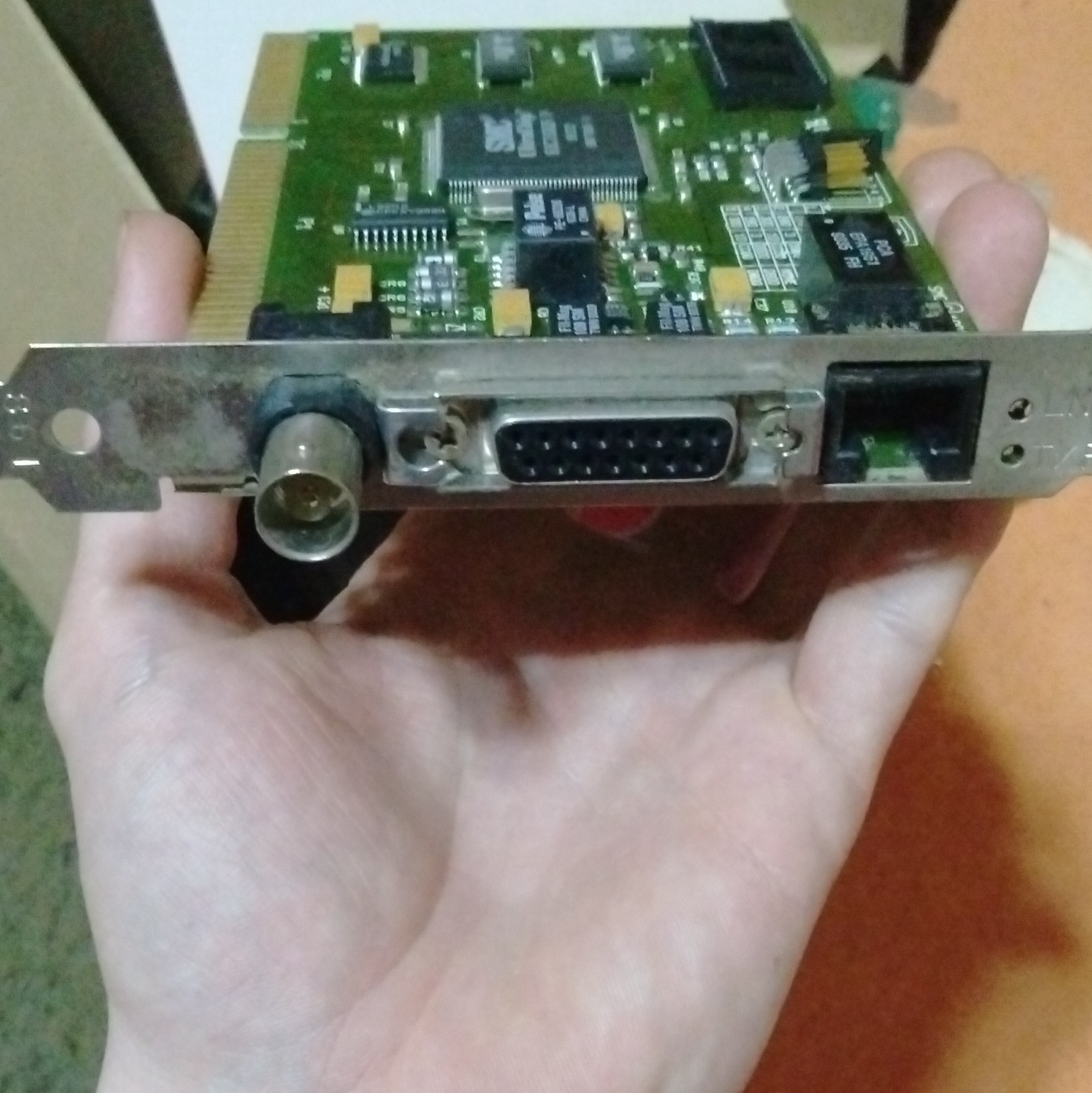 SMC UltraChip 83C790QF ISA Wired Network Card RJ-45 BNC DB-9 10 Mbps