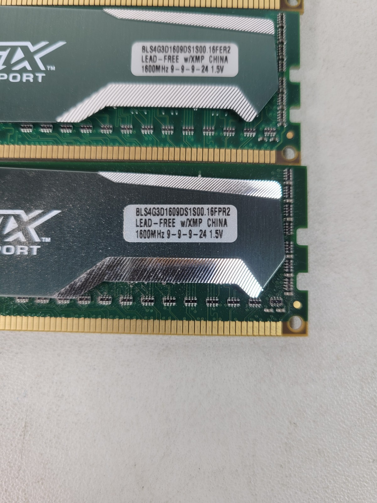 16GB (4x4GB) PC3-12800U DDR3-1600MHz Non-ECC Crucial BLS4G3D1609DS1S00.16FPR2