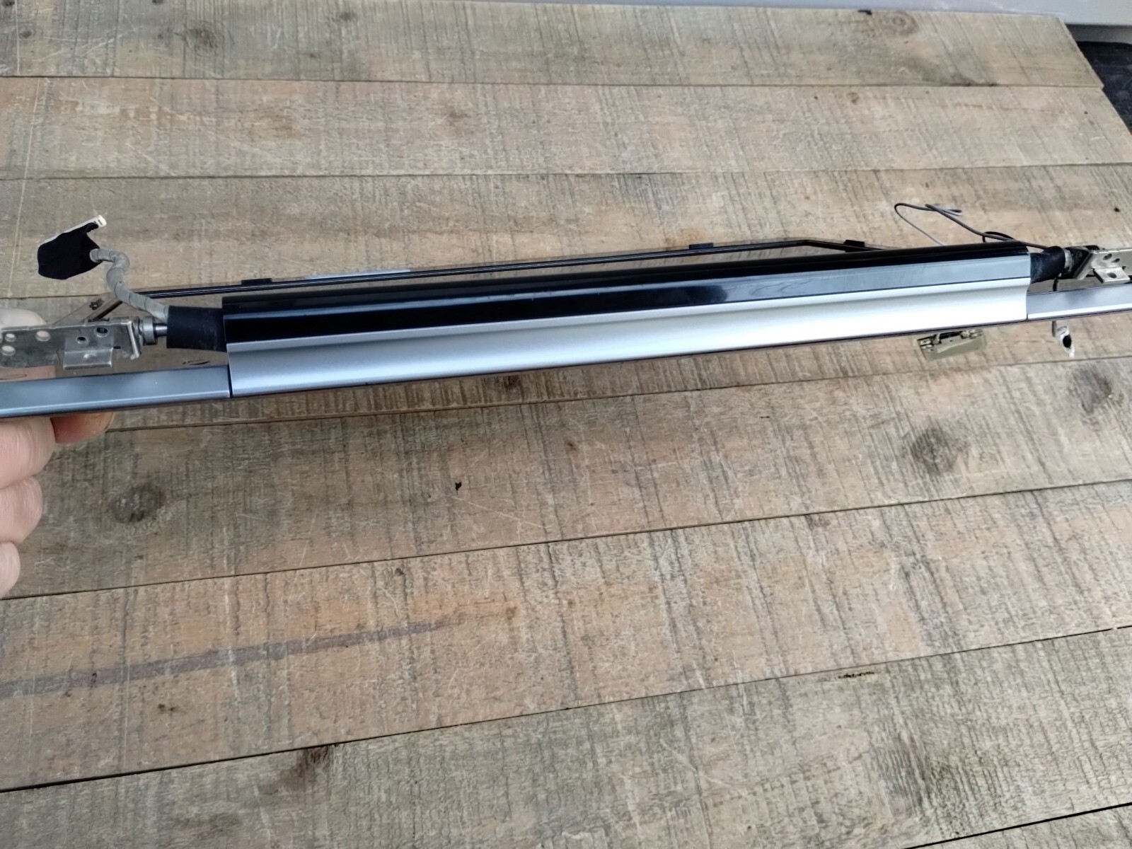 Toshiba Satellite A505D S6968 Laptop 14″ screen assembly