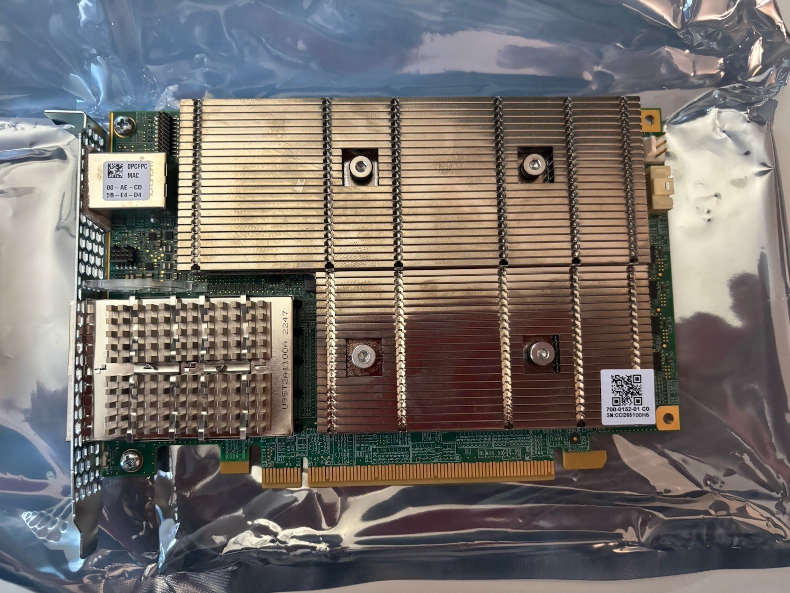 AMD Pensando DSC2-100 2 ports 100G QSFP56 Distributed Services Card PCIe Gen4.0