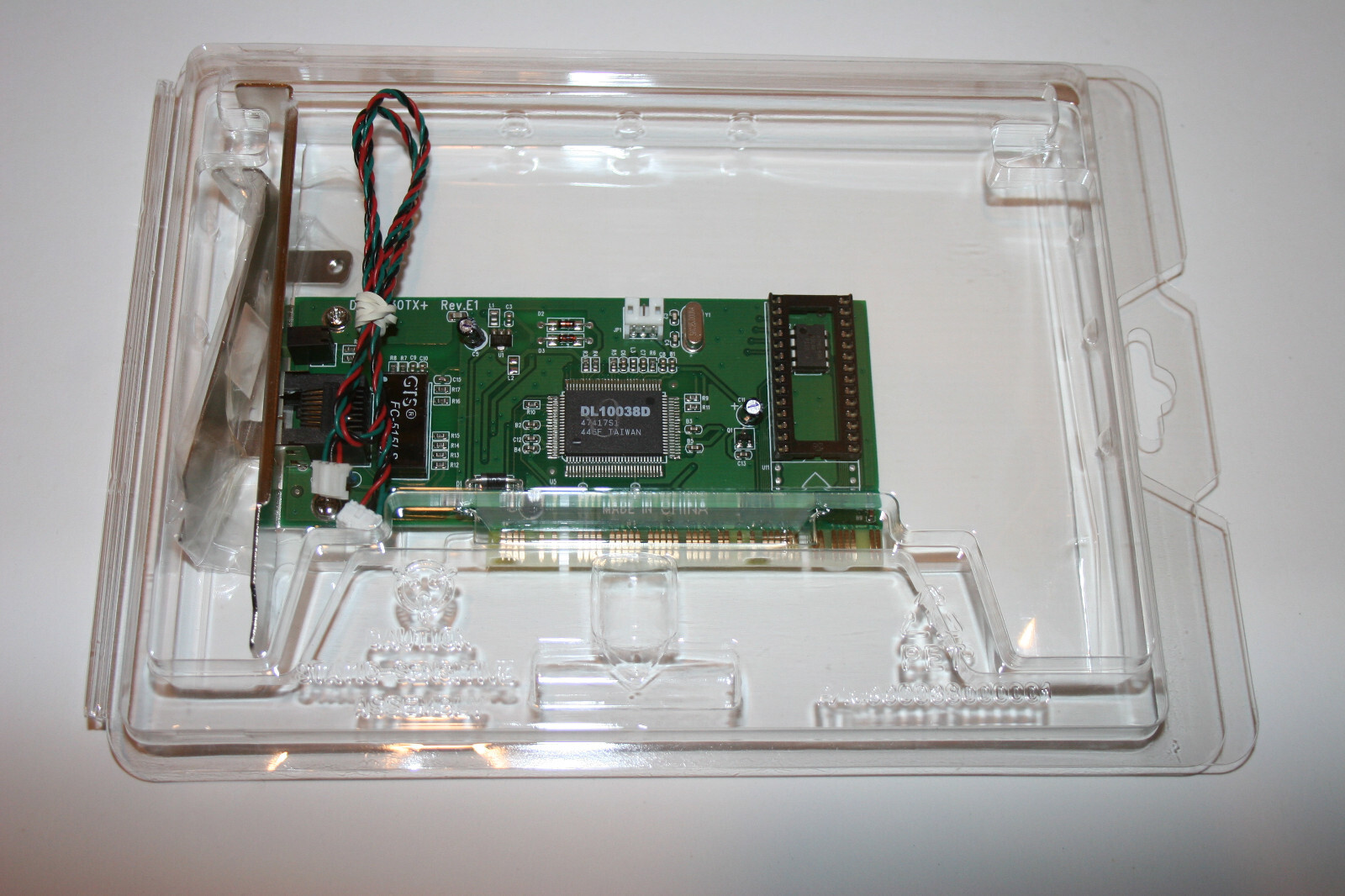 D-Link Express EtherNetwork PCI Adapter 10/100 Mbps Fast Windows/Mac DFE-530TX+