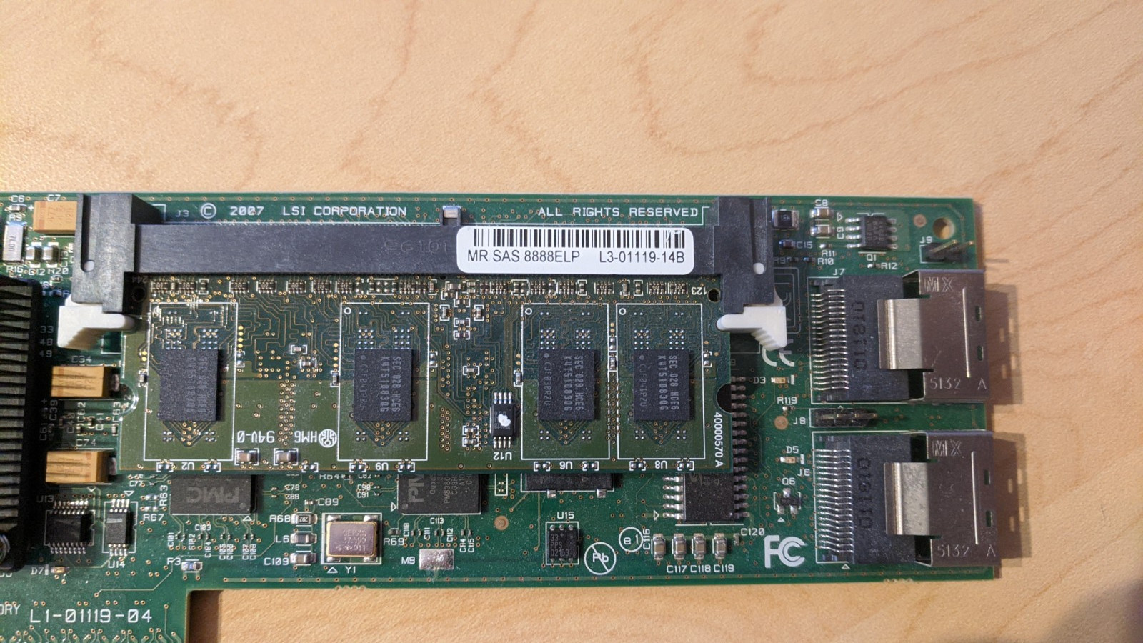 LSI MegaRaid SAS 8888ELP 8-Port PCI-Express RAID Storage Controller Card